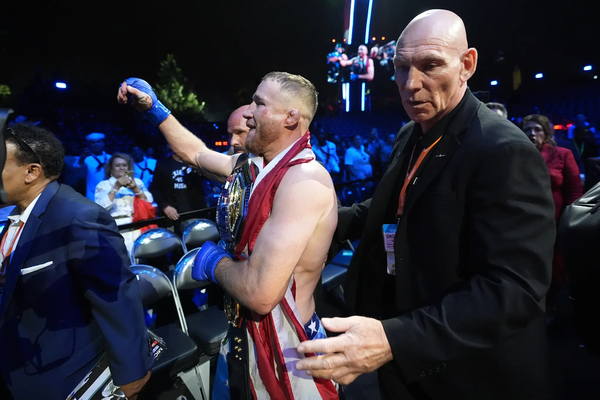 Justin Gaethje oslavoval titul v Bielom dome.