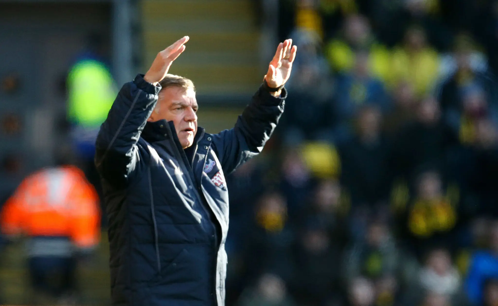 Na snímke teraz už bývalý tréner futbalistov Crystal Palace Sam Allardyce.