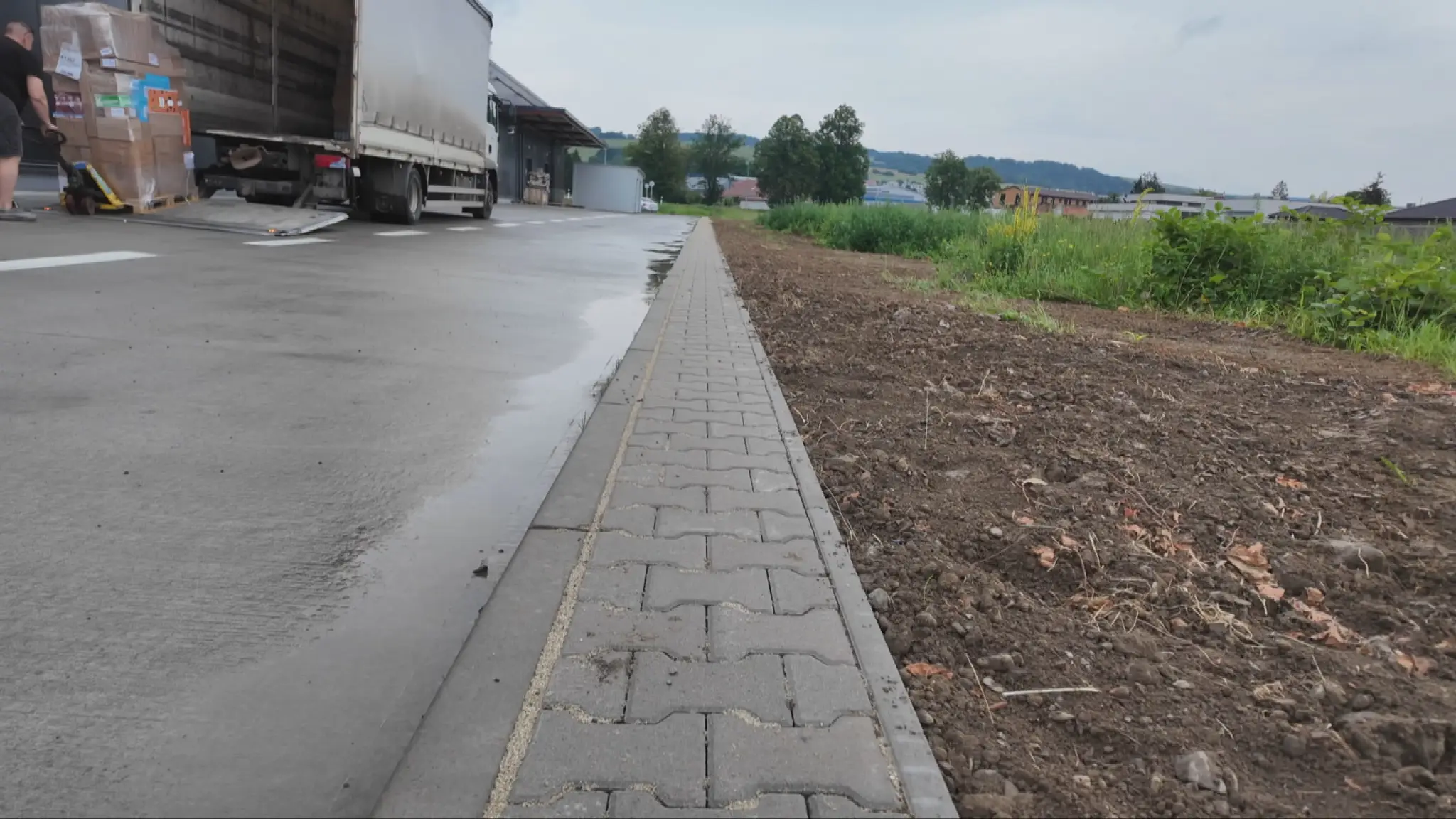 Minichodník.