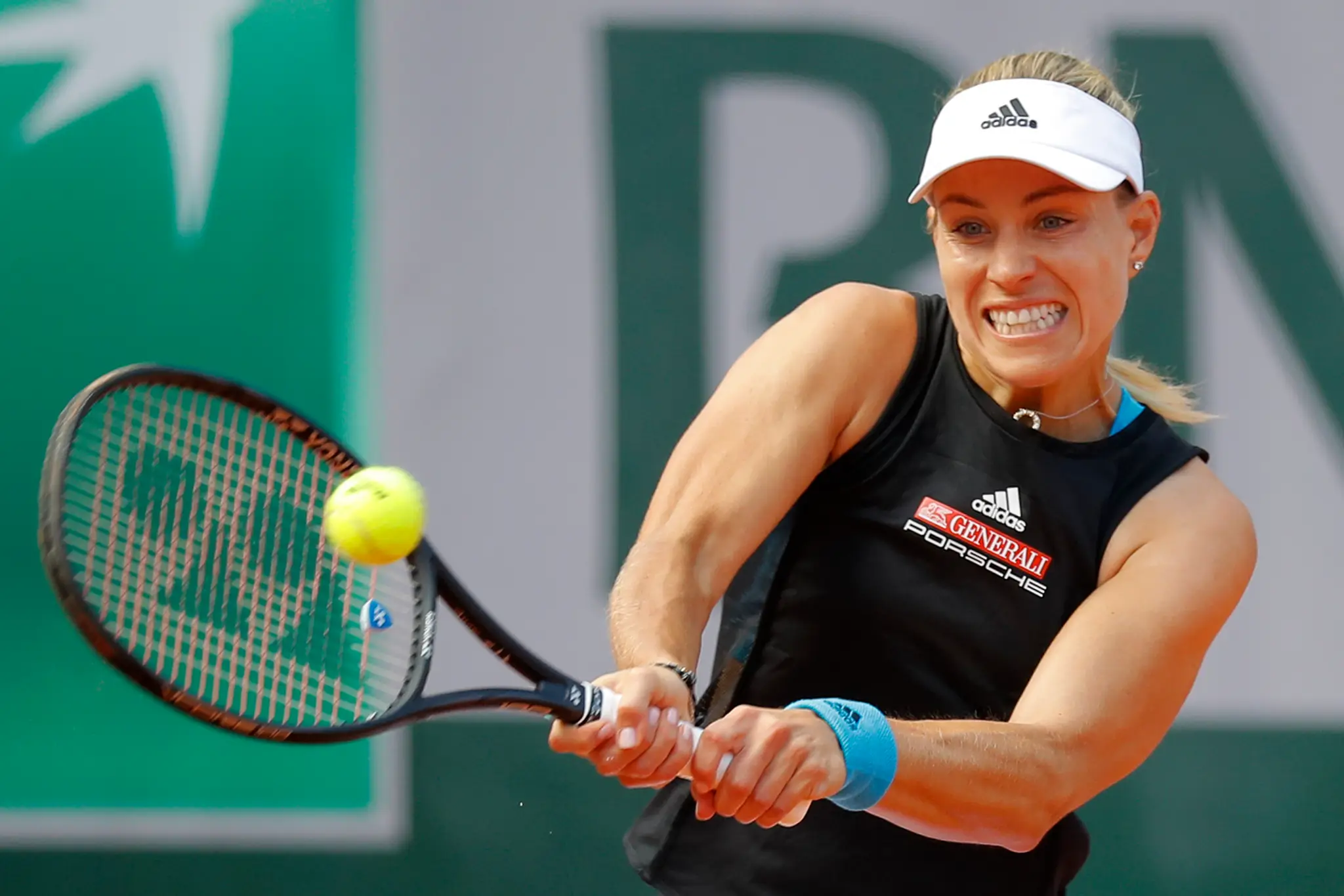 Tenistka Magdaléna Rybáriková v 1. kole na Roland Garros.