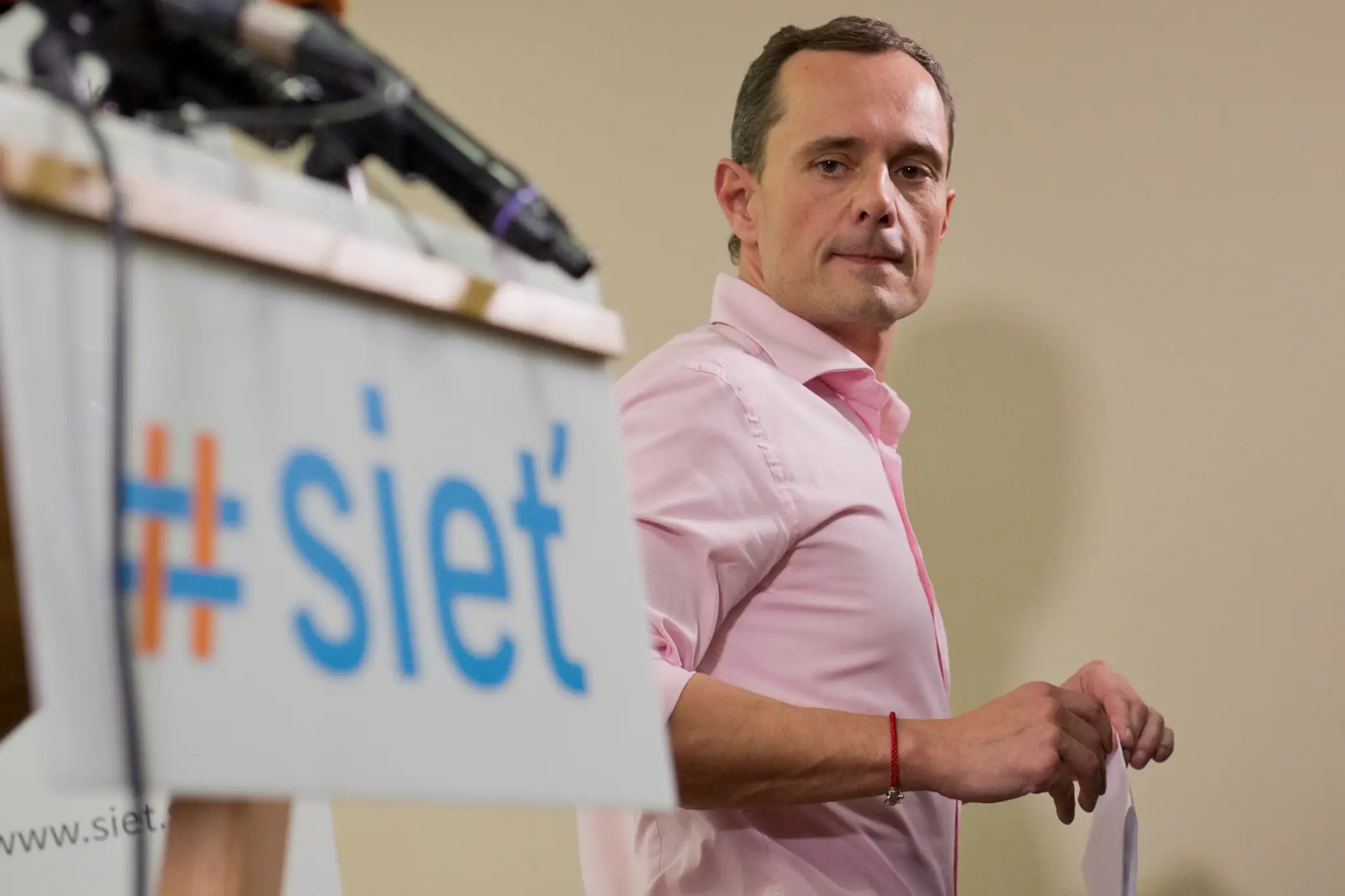 Predseda strany #Sieť Radoslav Procházka.