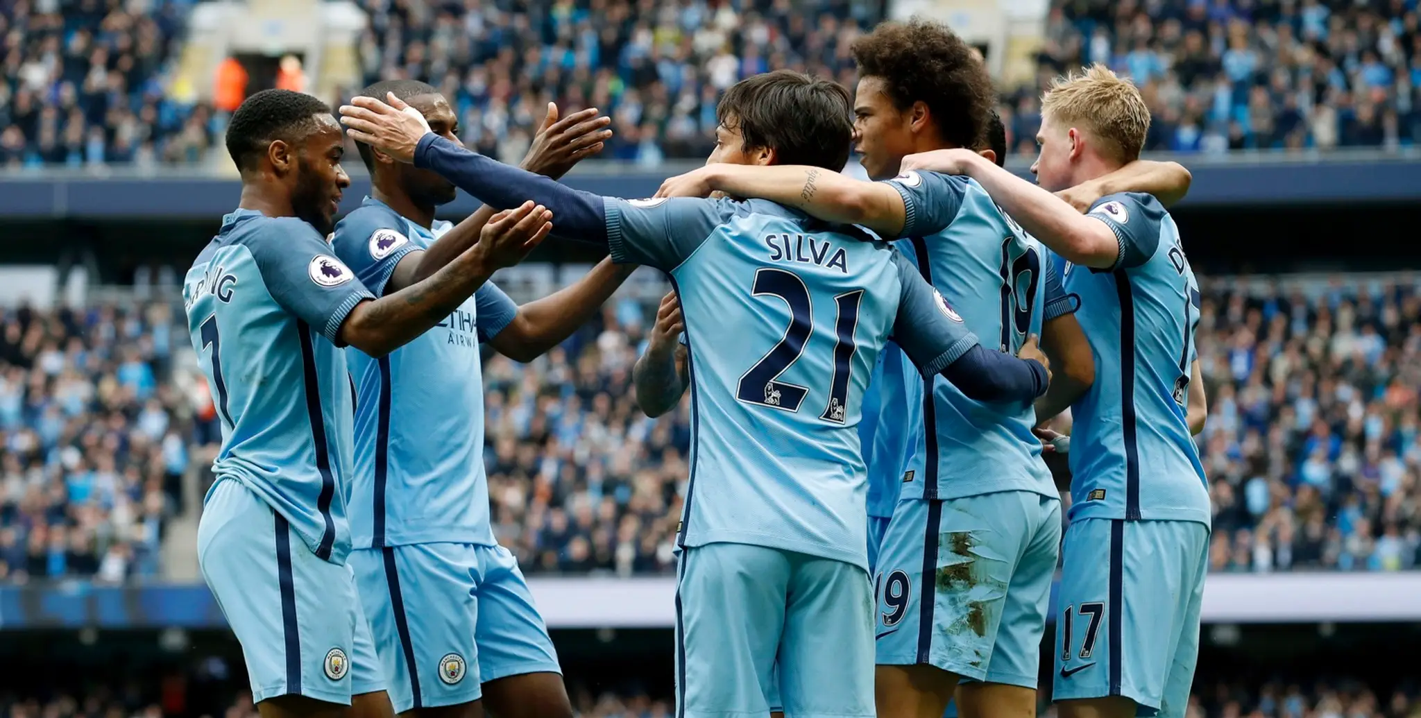 Hráči ManCity na archívnej snímke.