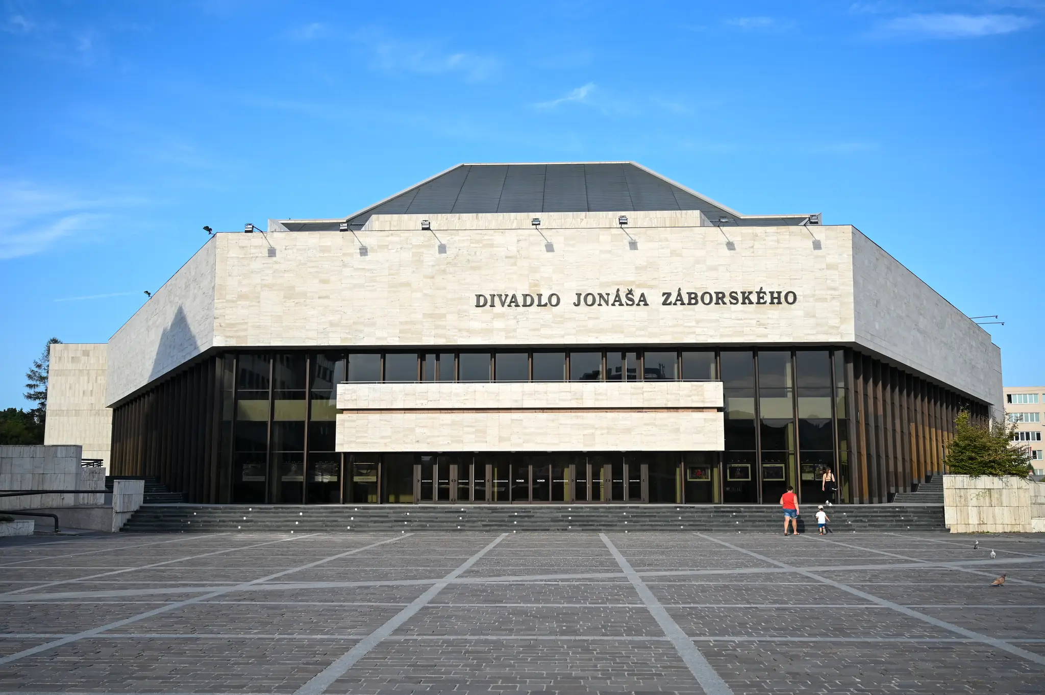 Divadlo Jonáša Záborského v Prešove, nová budova. 