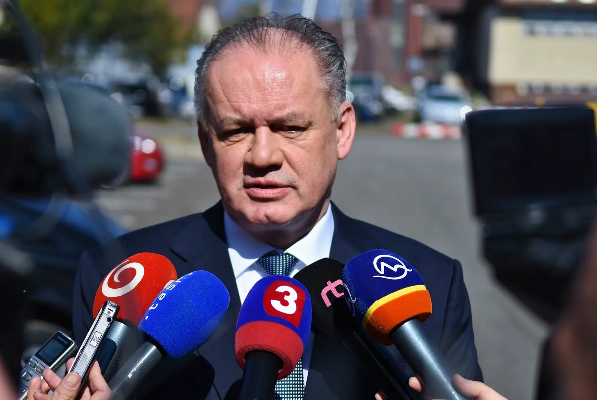 Riaditeľ Vojenského športového centra Roman Benčík počas tlačovky Anastazie Kuzminovej.