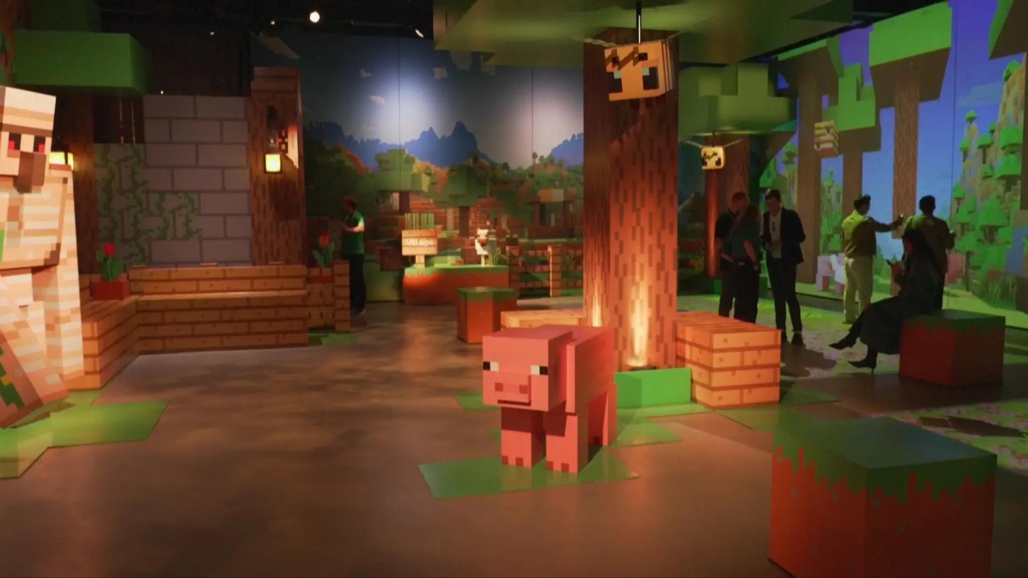 Milovníci hry Minecraft.