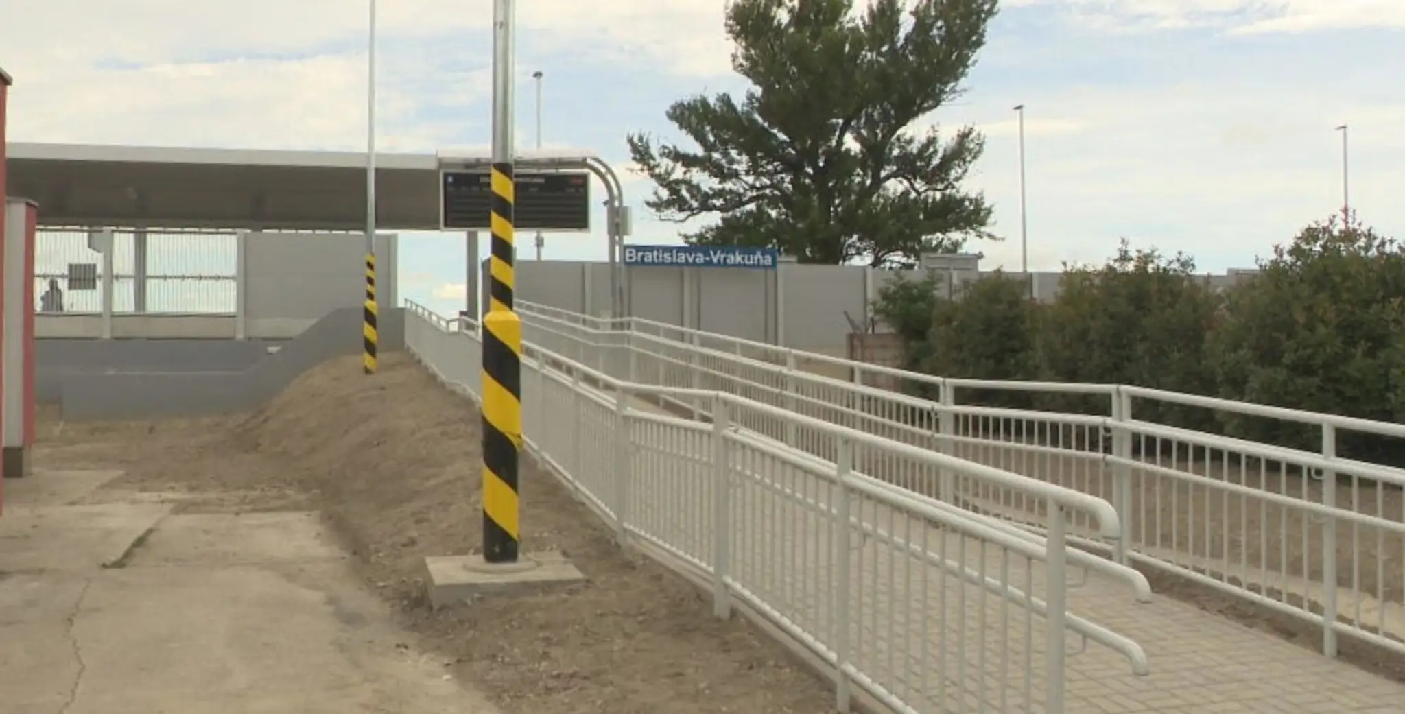 Otvorenie TIOP Bratislava - Vrakuňa. 