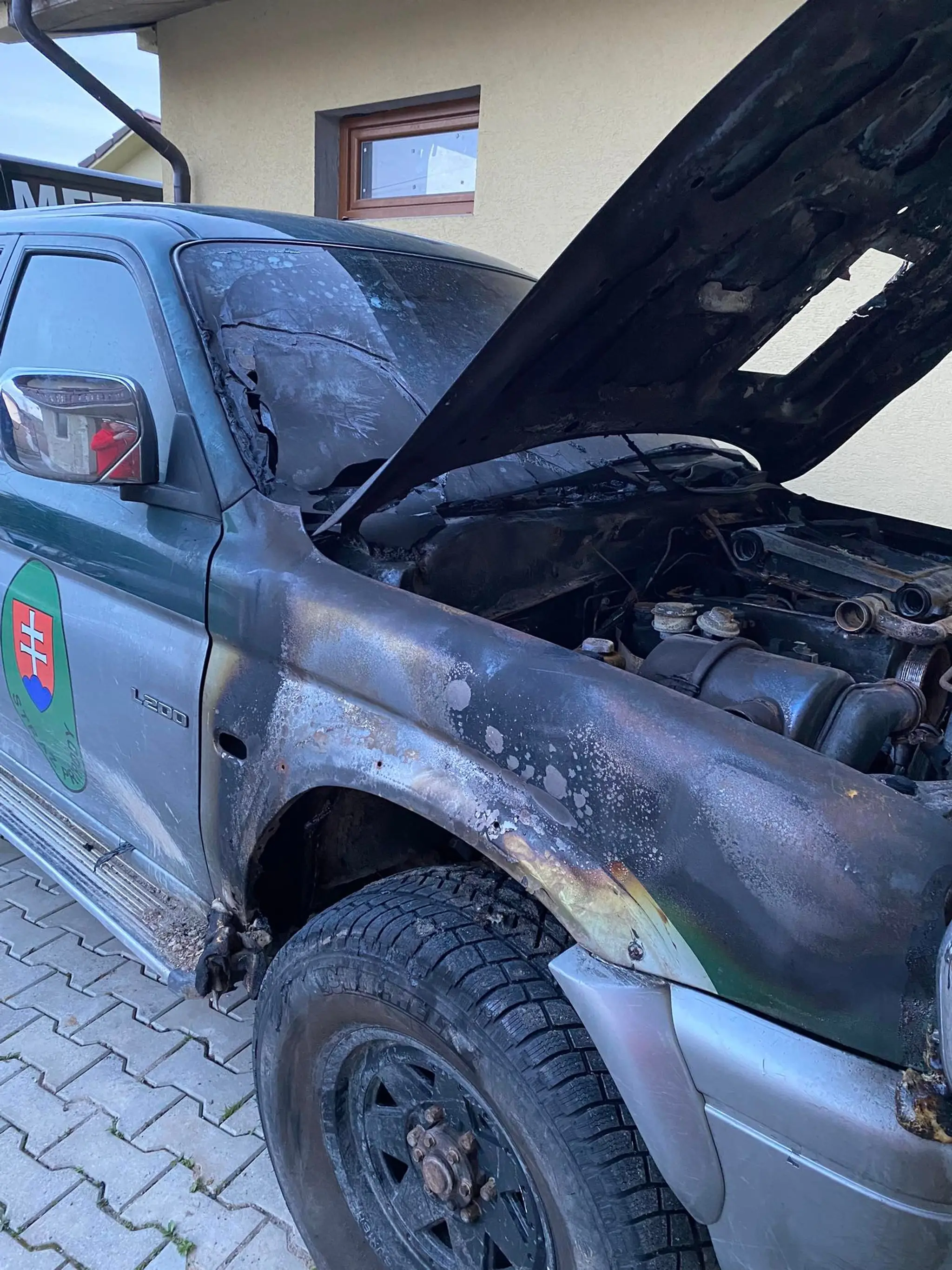 Podpálené auto člena SaS Miroslava Martinka.