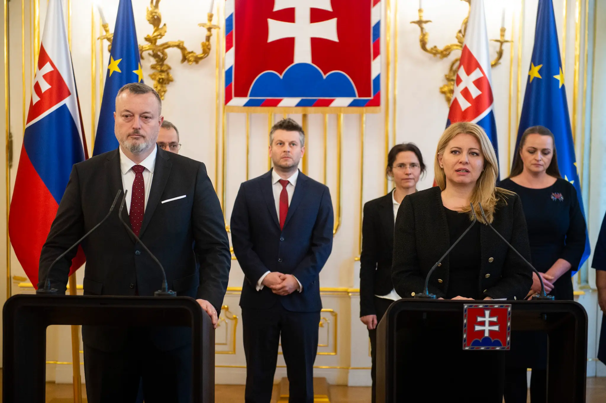 Okrúhly stôl s expertmi o aktuálnej sociálnej a ekonomickej situácii na Slovensku.