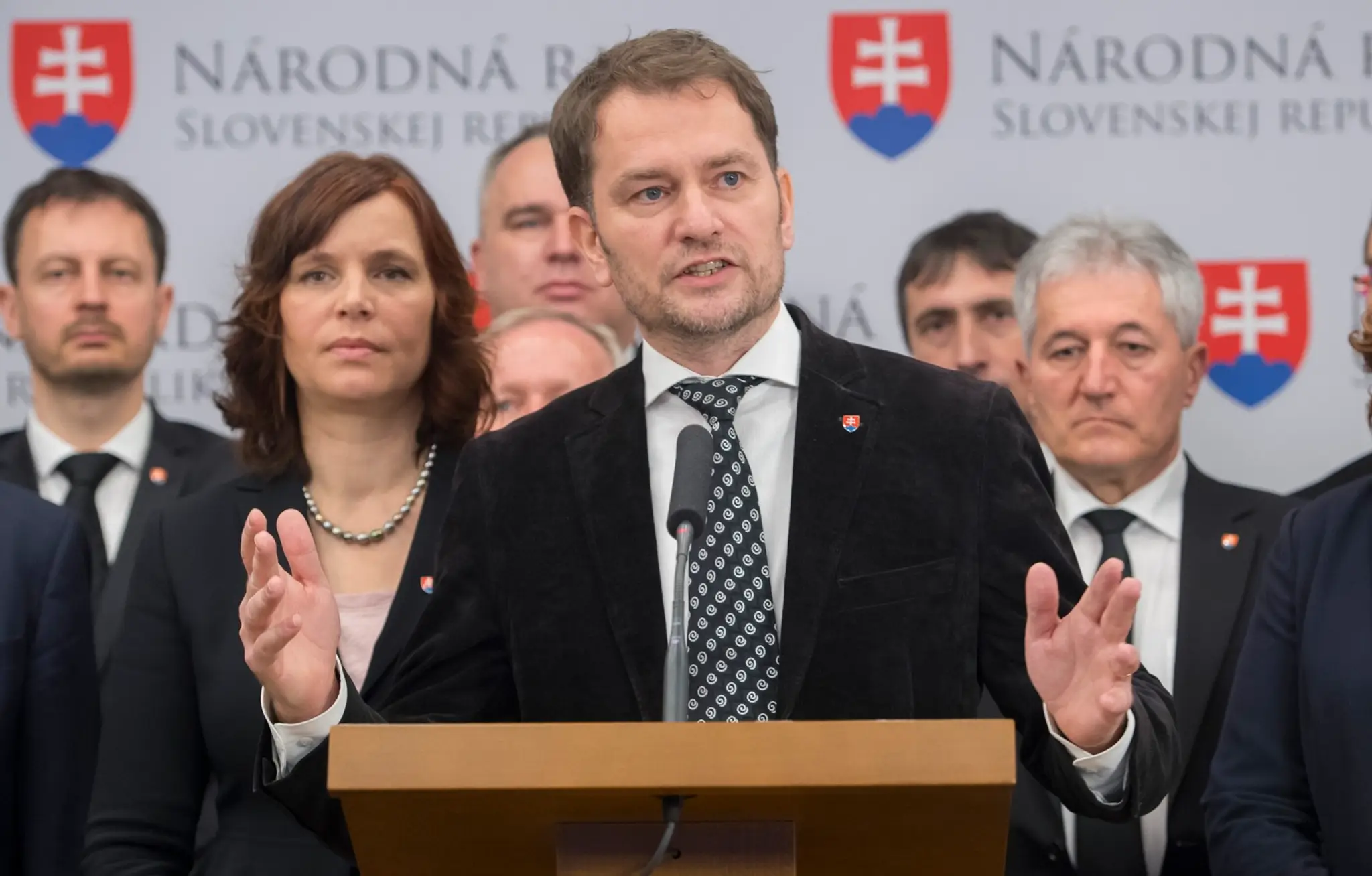 Na snímke poslanci NR SR za OĽaNO