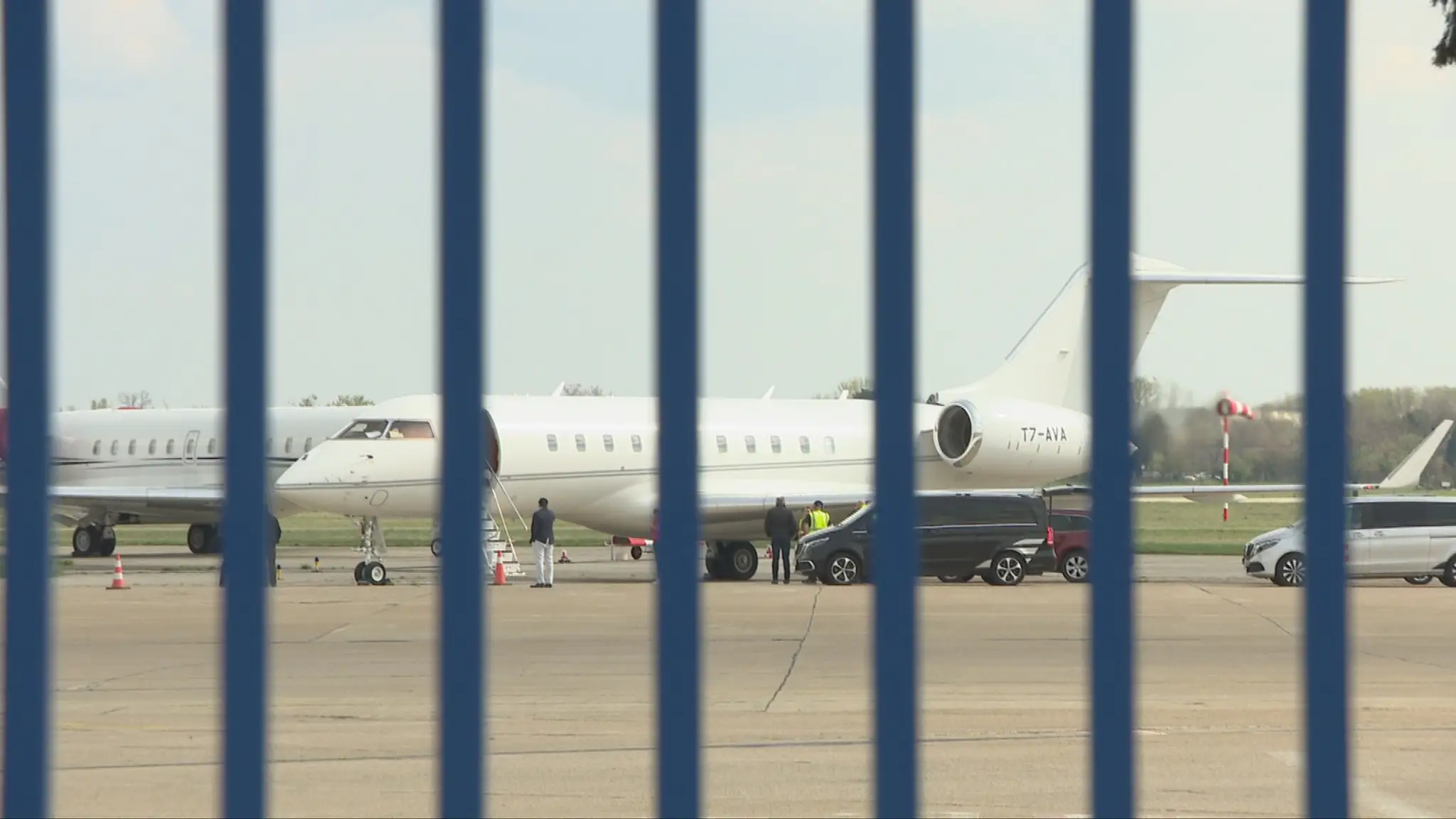 Bombardier Global 5000.