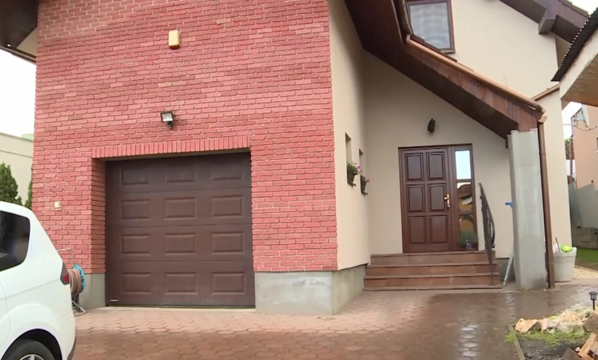 Košičan ponúka v súťaži dom za 20 eur. Teraz má len problémy