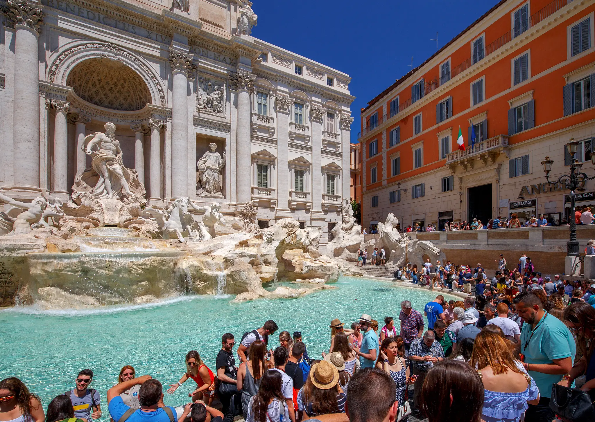 Fontána di Trevi. Ilustračná snímka. 