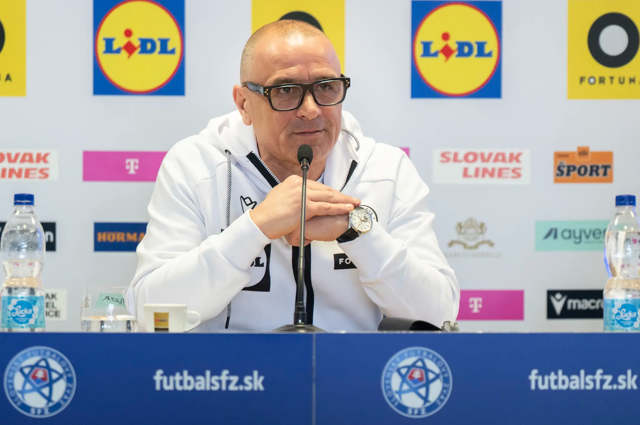 Na snímke tréner slovenskej futbalovej reprezentácie Francesco Calzona.