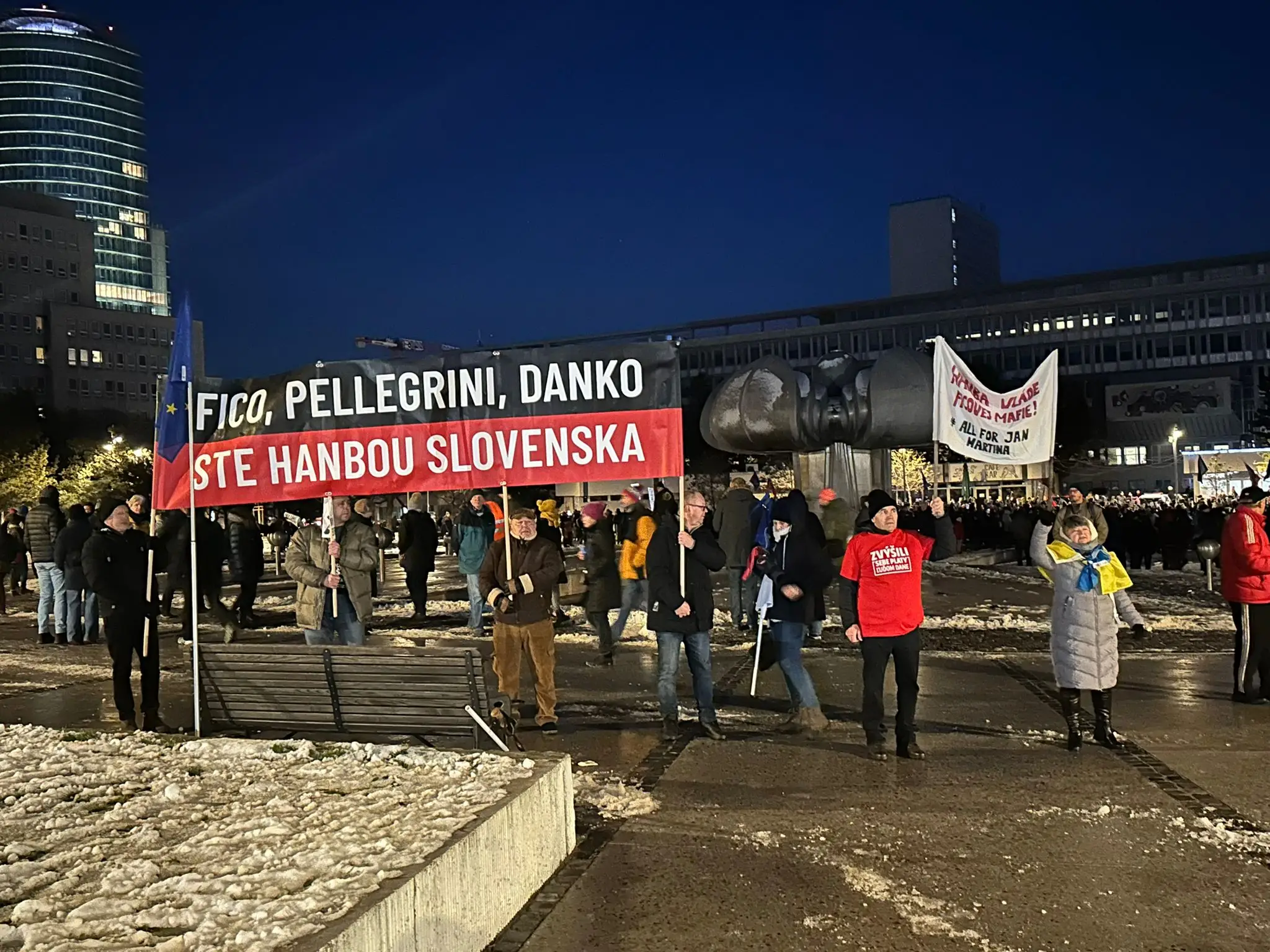 Protest pred Úradom vlády SR (3. 1. 2025)