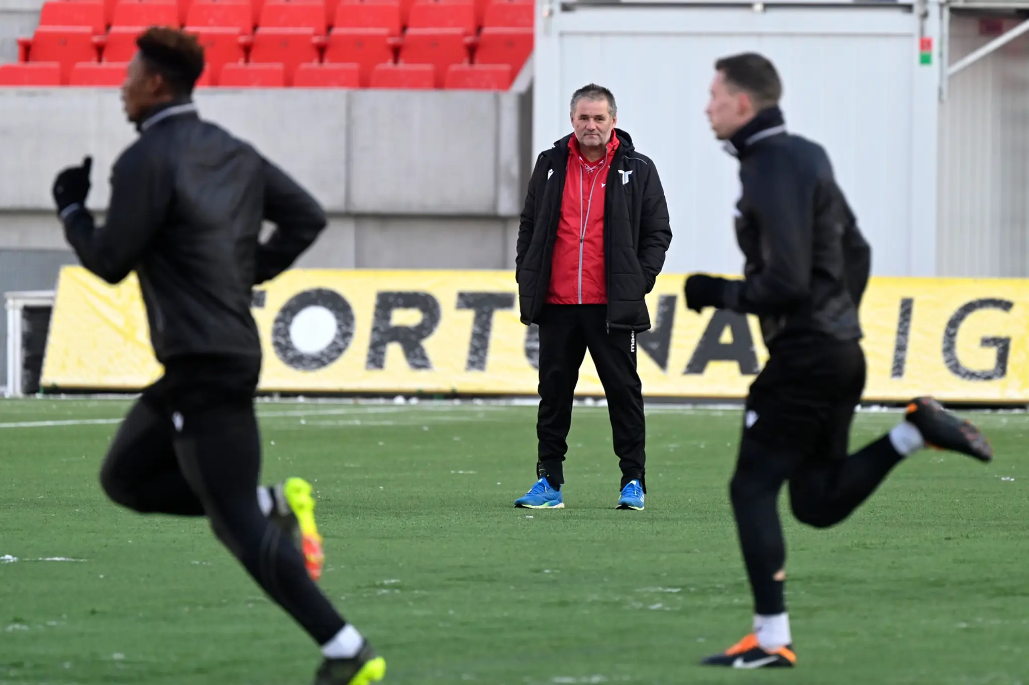 Ivan Galád na tréningu futbalistov Trenčína.