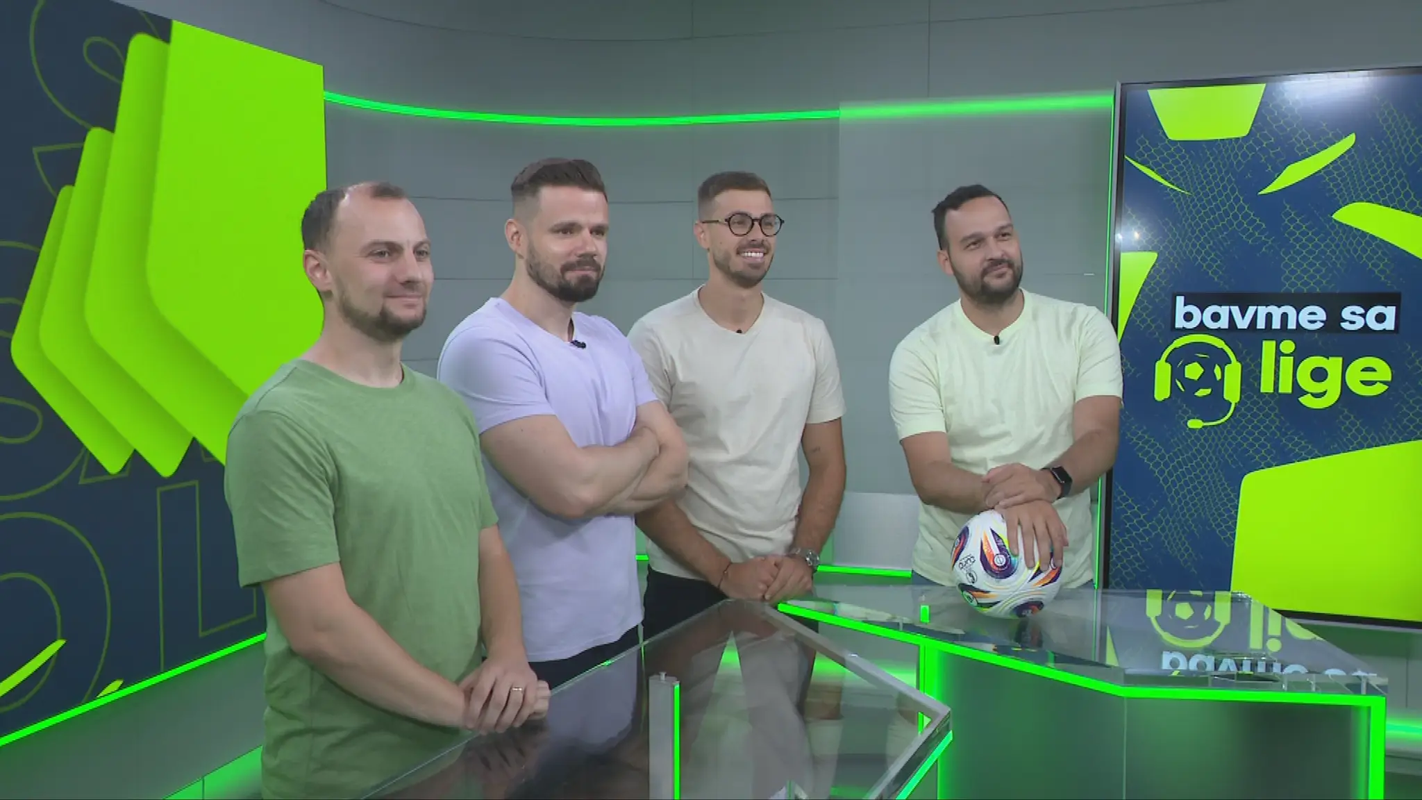 Sprava moderátori Bavme sa o lige - Andrej Zvolenský, Marián Červenka, Marek Arpáš a Michal Maťašovský.