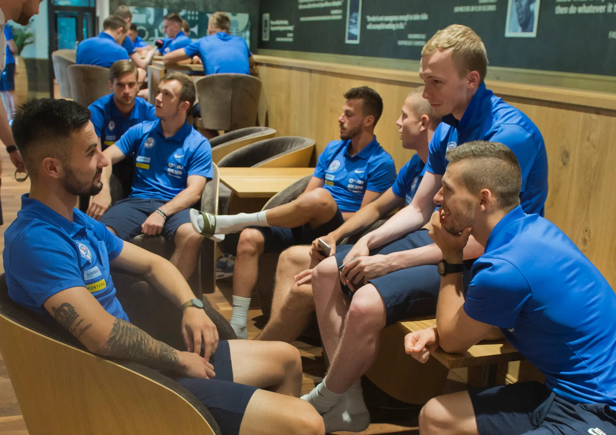 Na snímke slovenskí futbalistoví reprezentanti do 21 rokov