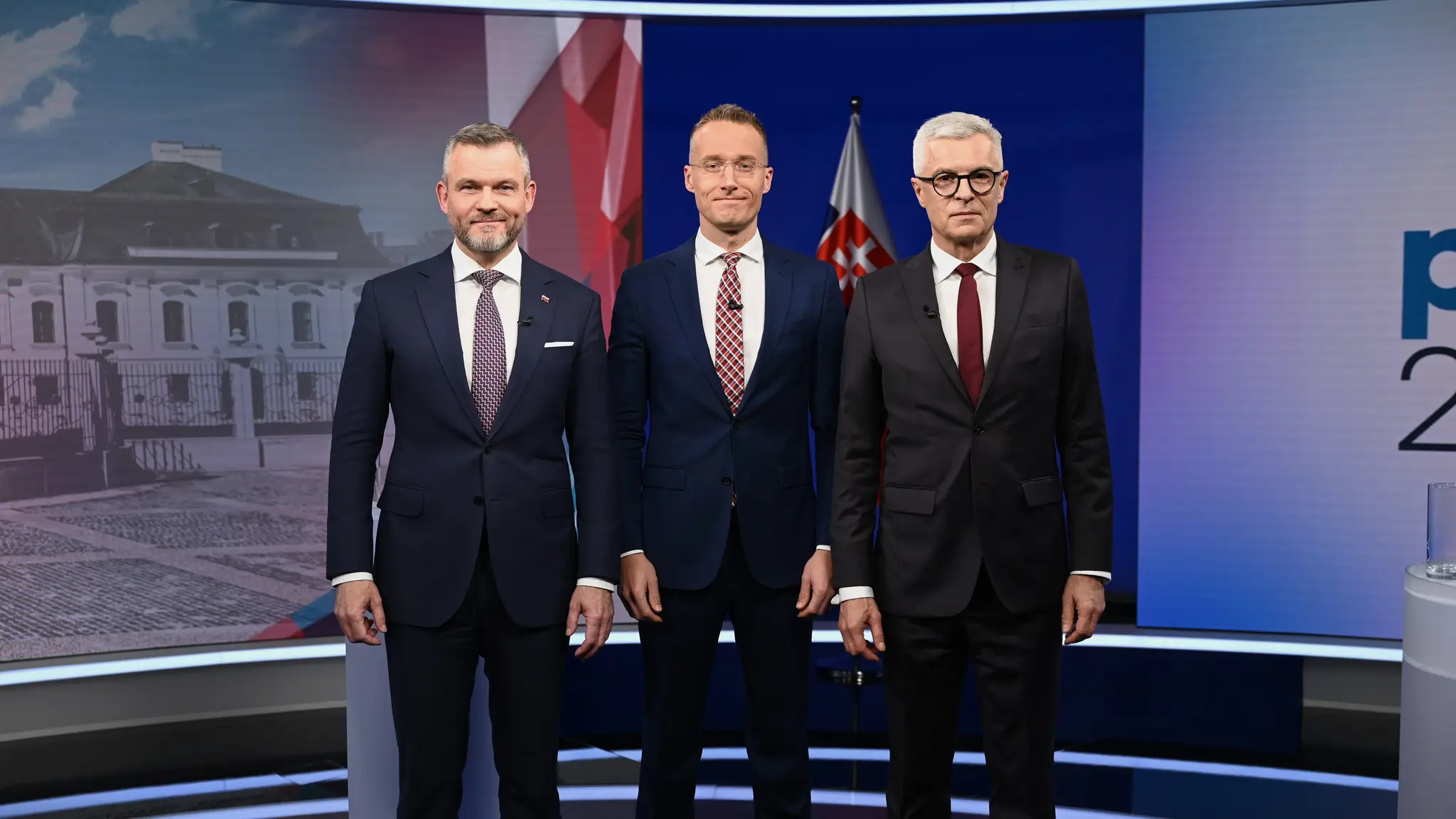 Predvolebná diskusia s Petrom Pellegrinim a Ivanom Korčokom. 