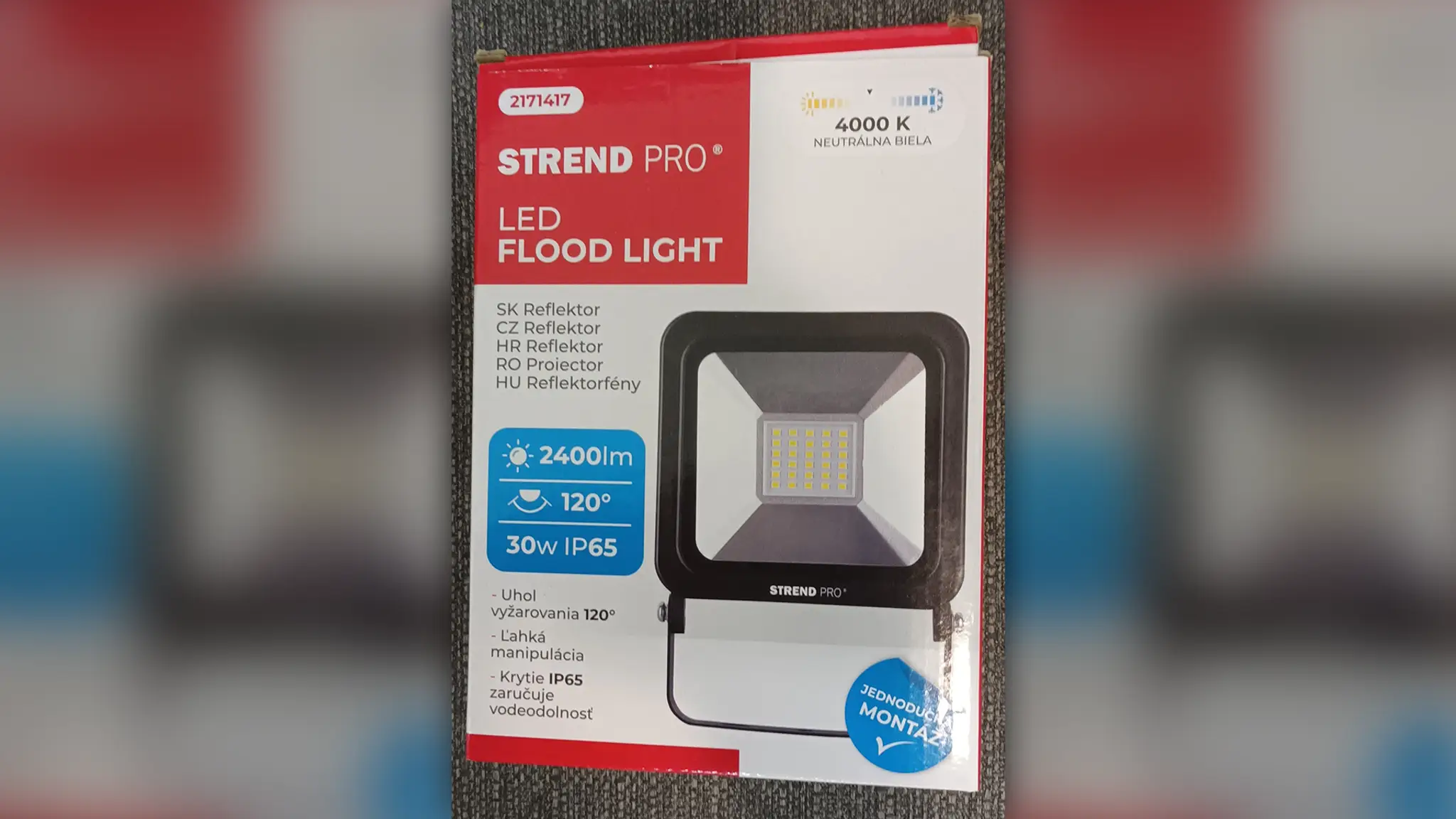 Nebezpečný LED reflektor.
