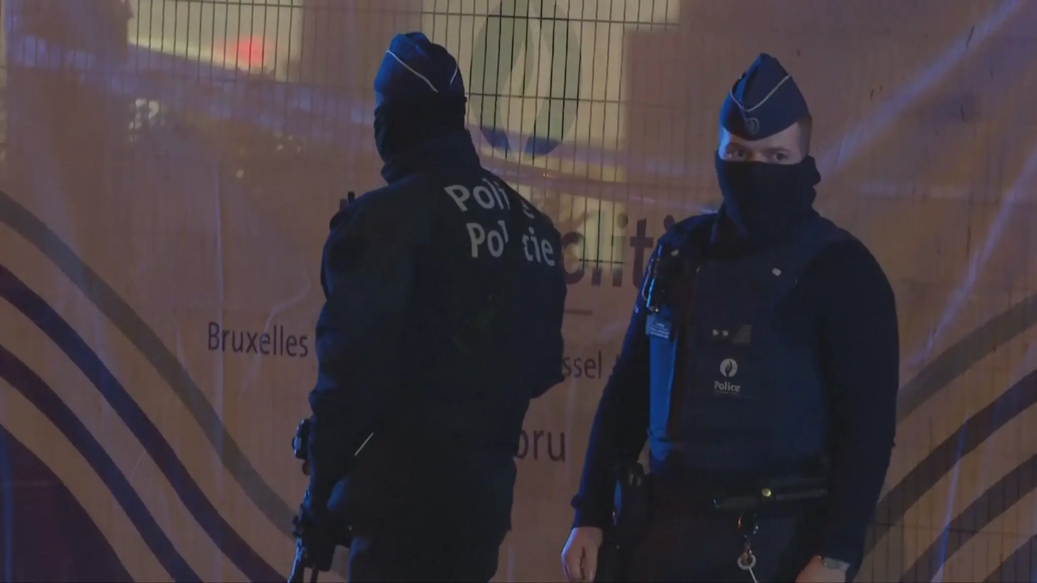 Polícia.