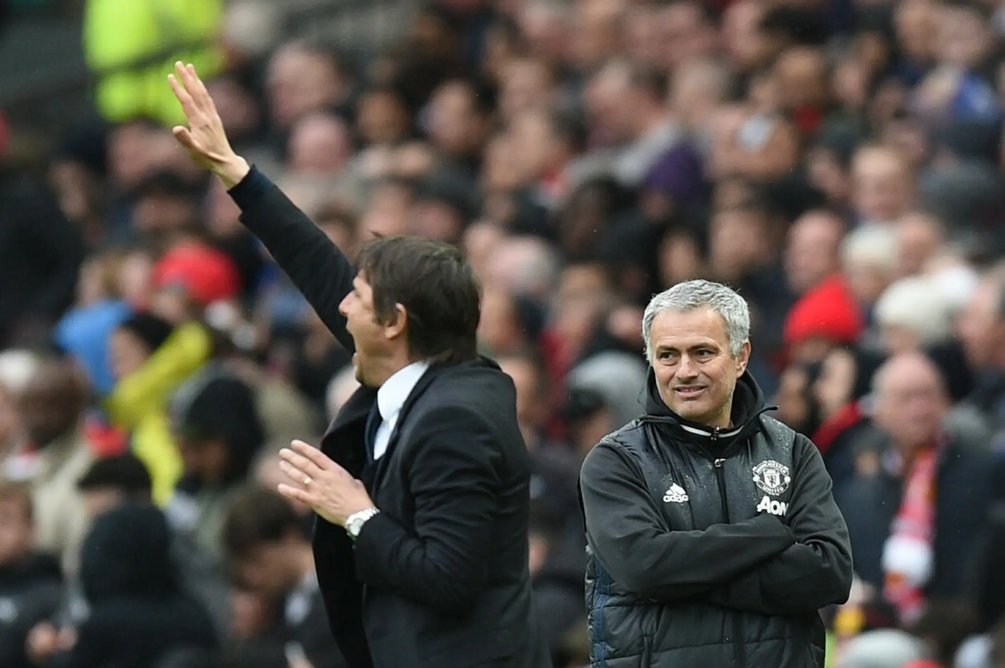 Antonio Conte a José Mourinho.