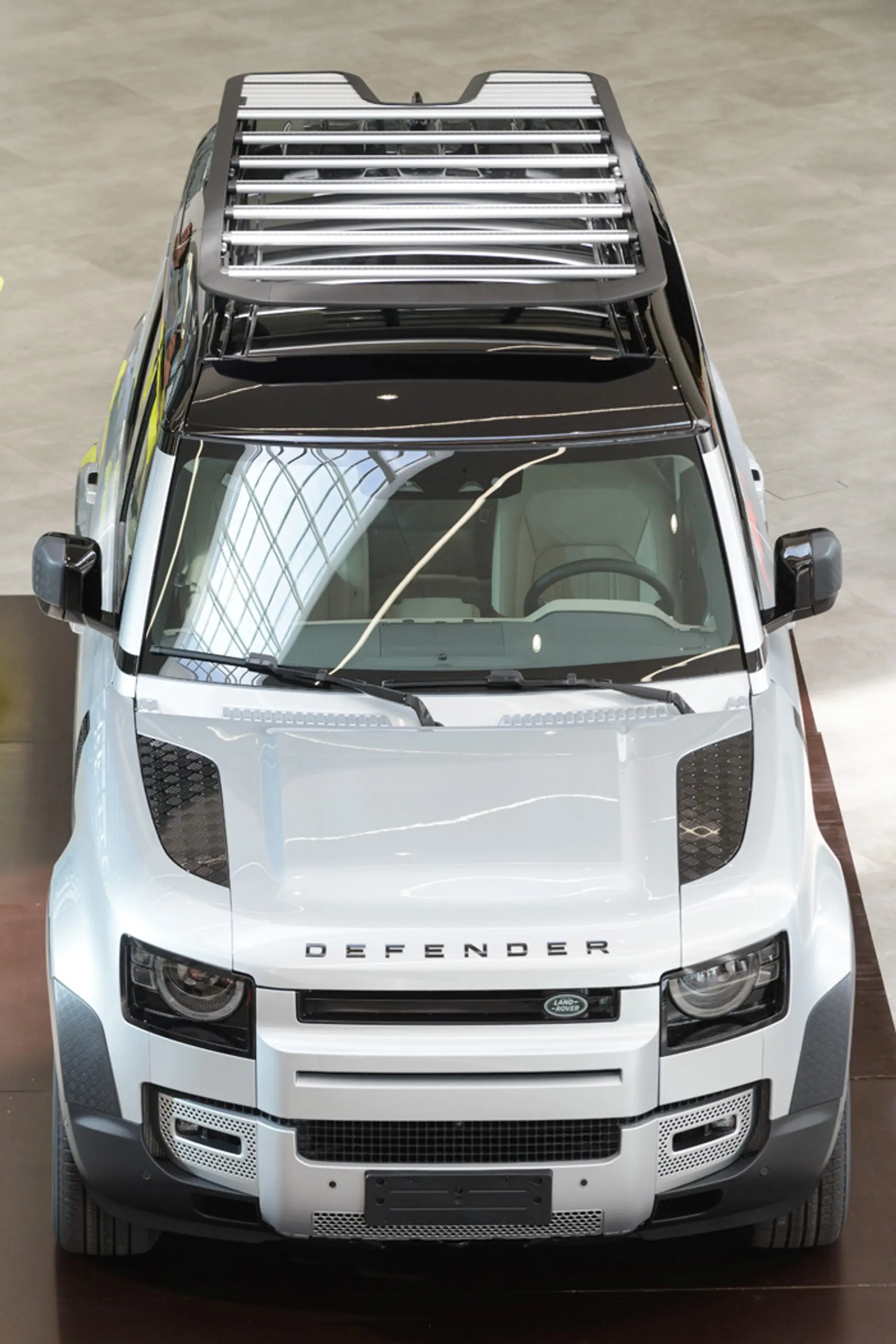 Výrobné priestory v závode Jaguar Land Rover v Nitre.