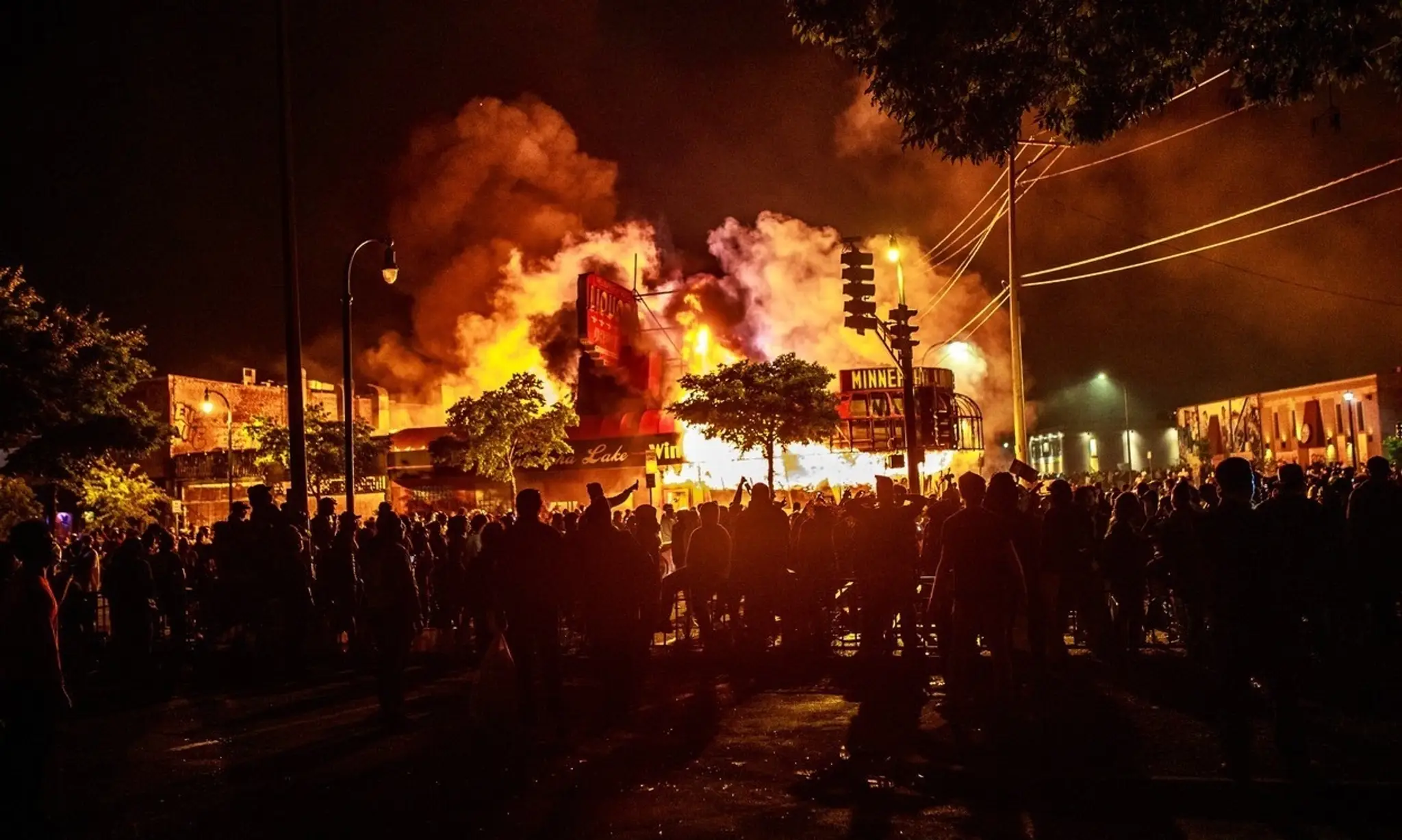 Na otvorenie kaderníctiev čakal aj Giovanni Ricci.
