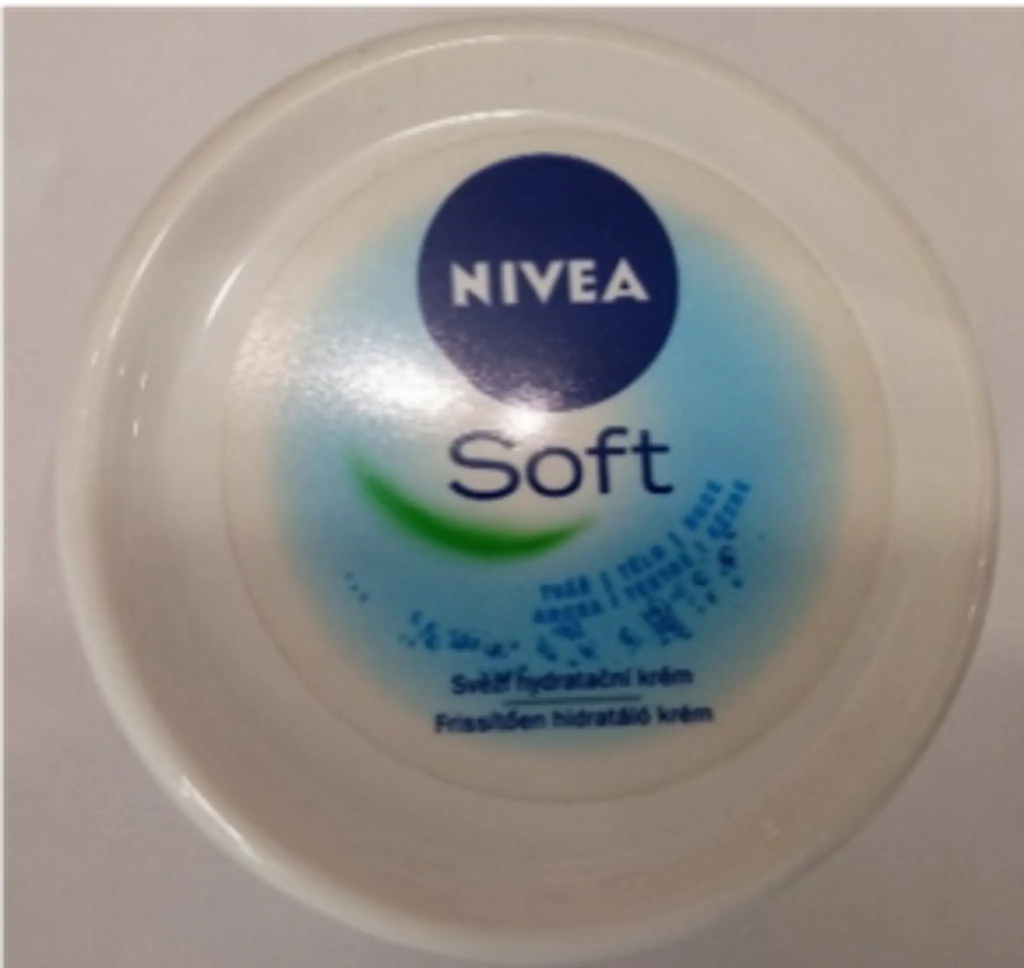 Nivea - Soft moisturizing cream with jojoba oil and E-Vitamin 200 ml.