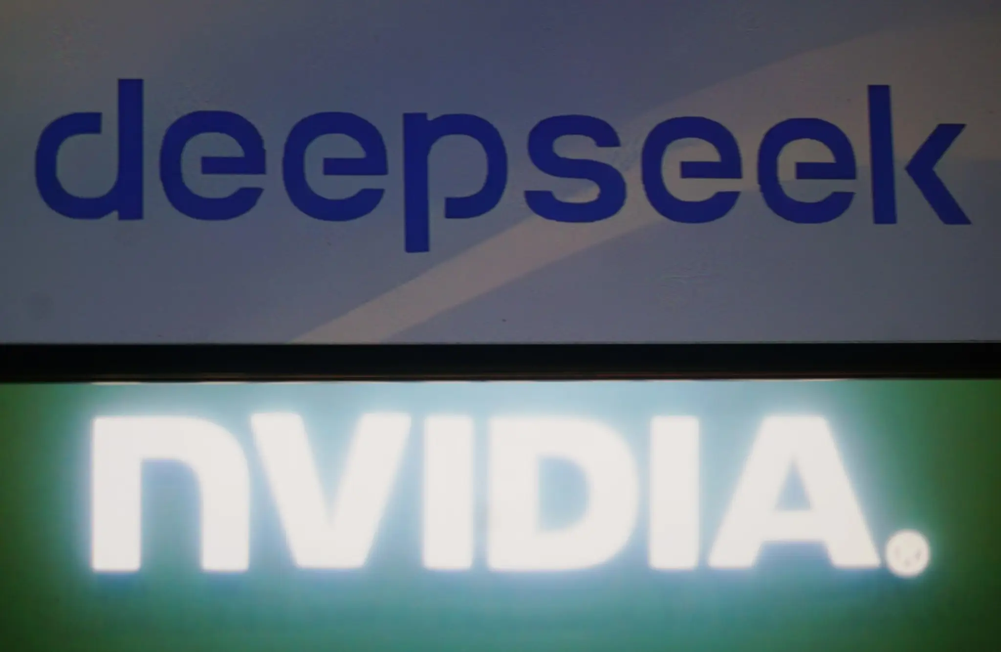 DeepSeek vs Invidia.
