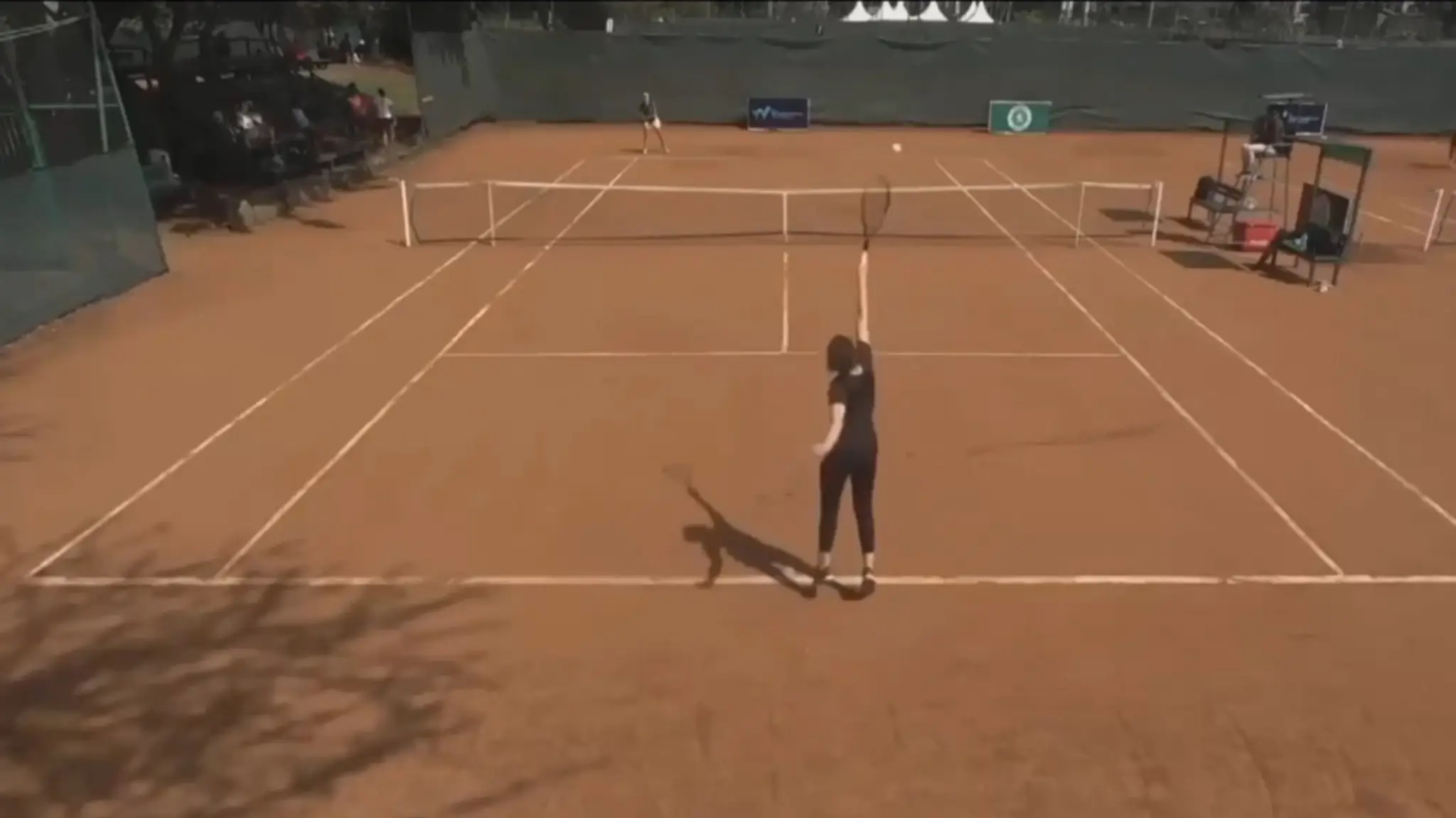 Egypťanka Hajar Abdelkaderová predviedla na turnaji divadlo. (cropped)