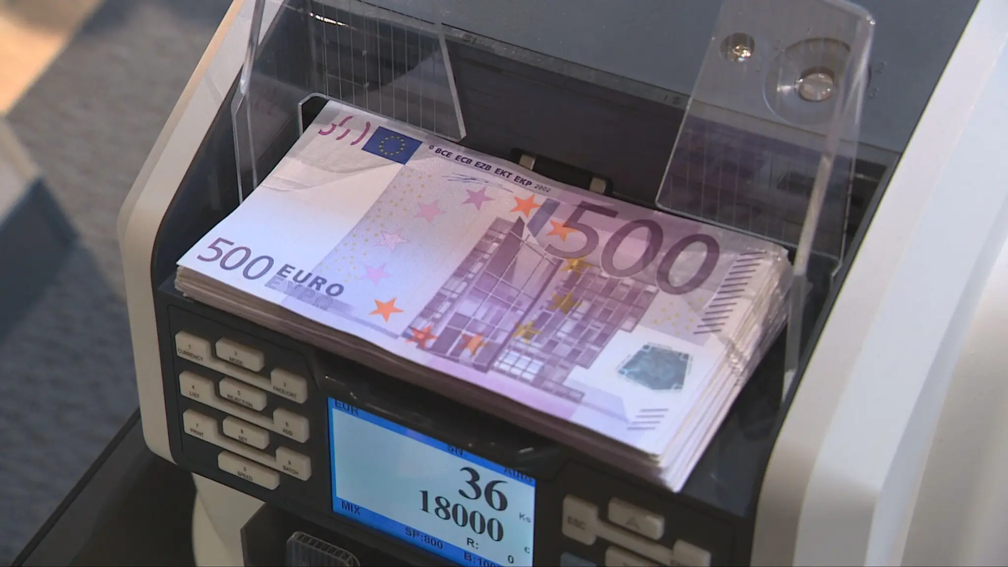 Deficit štátu bude stúpať, ukazujú predpovede