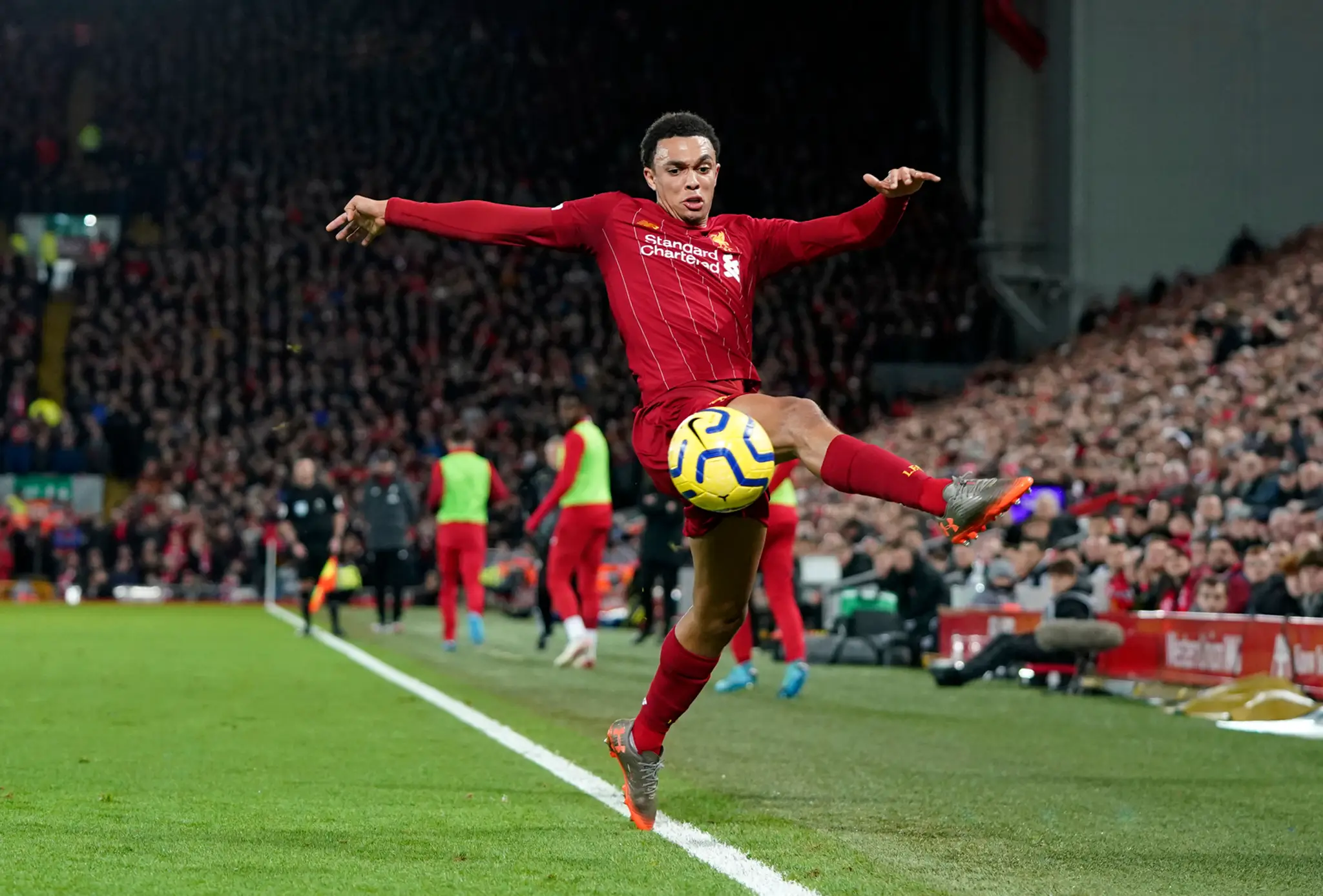 Trent Alexander-Arnold z Liverpoolu proti Sheffieldu United.