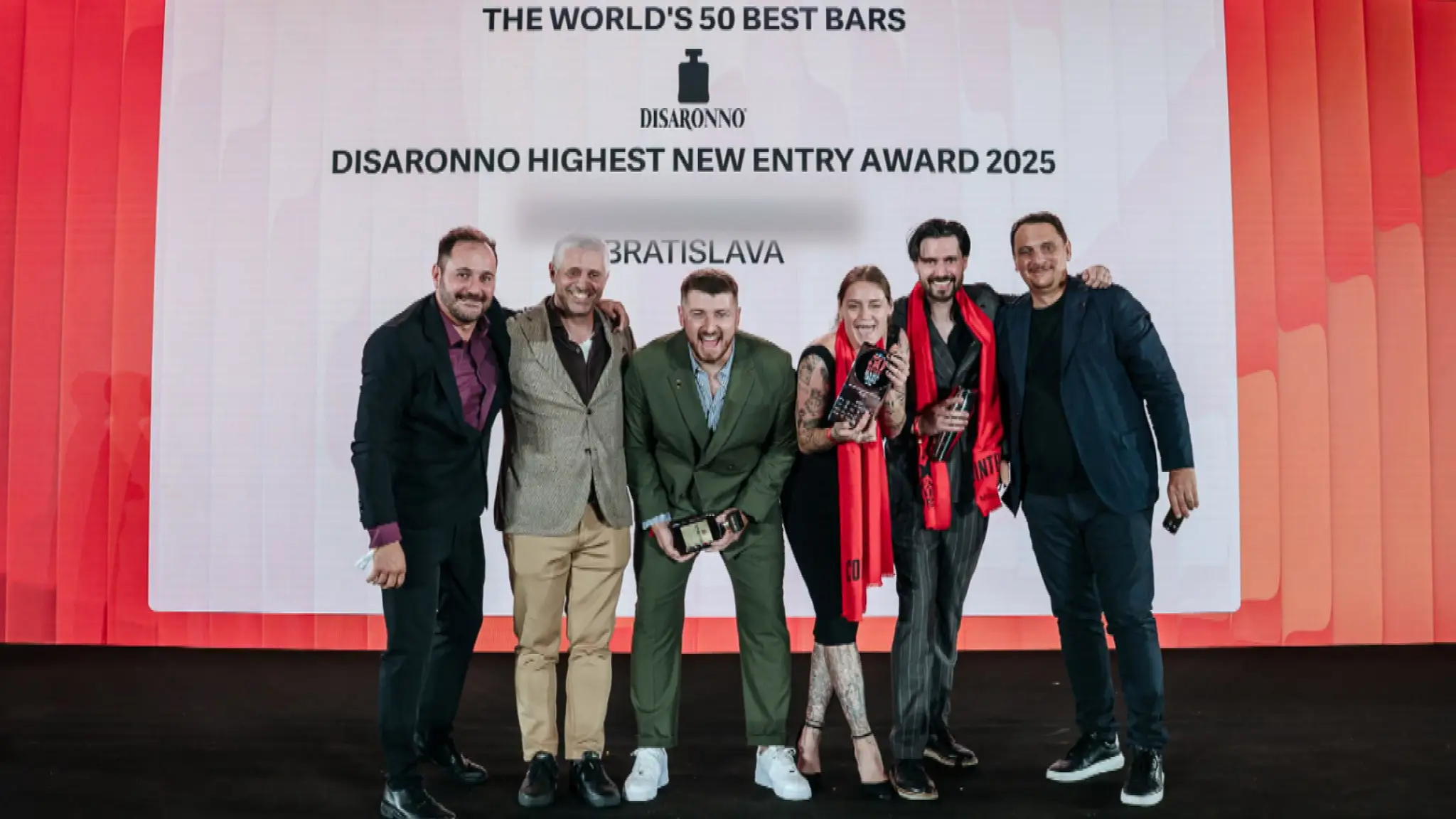 Ocenenie Top 50 barov sveta