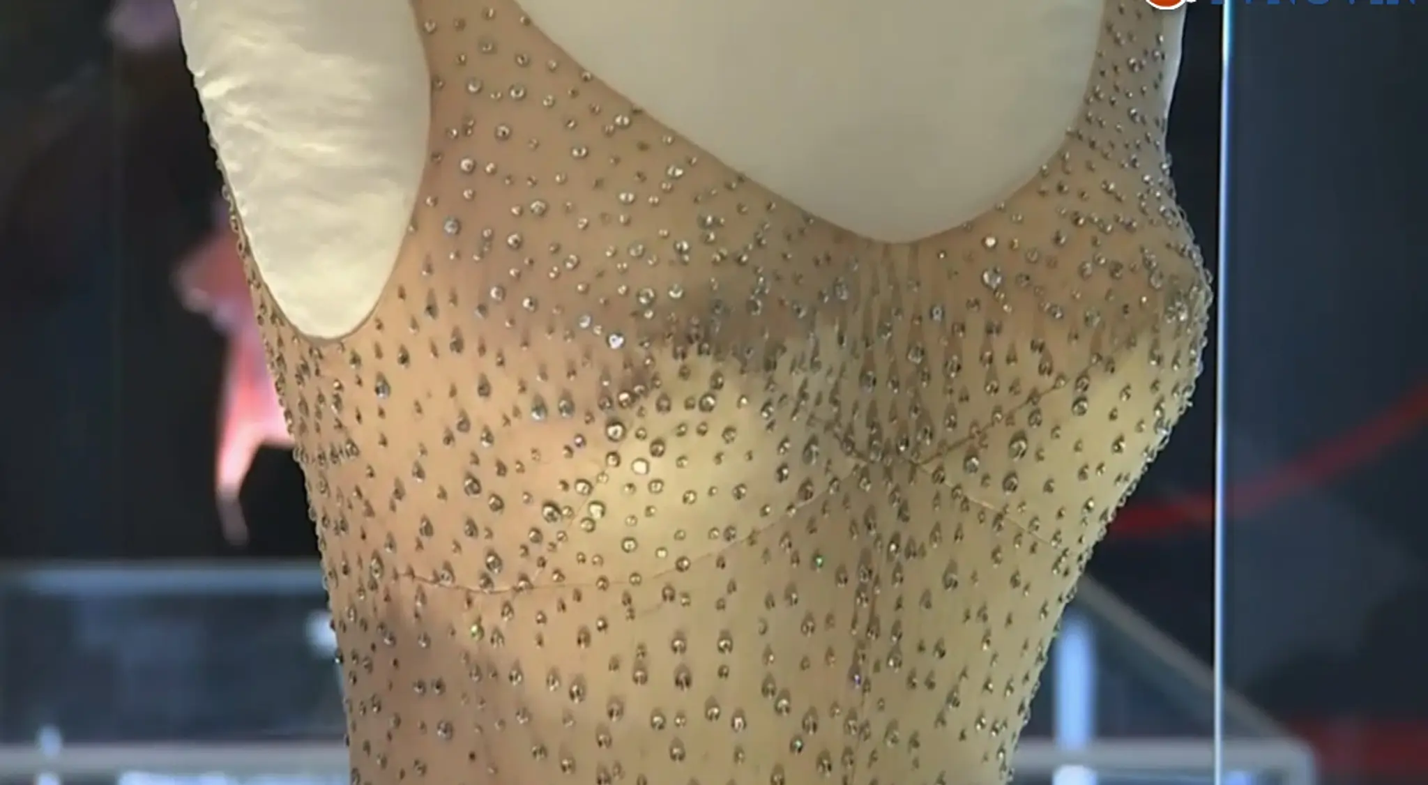 Vydražili legendárne šaty Marilyn Monroe. Za sumu, ktorá vám vyrazí dych