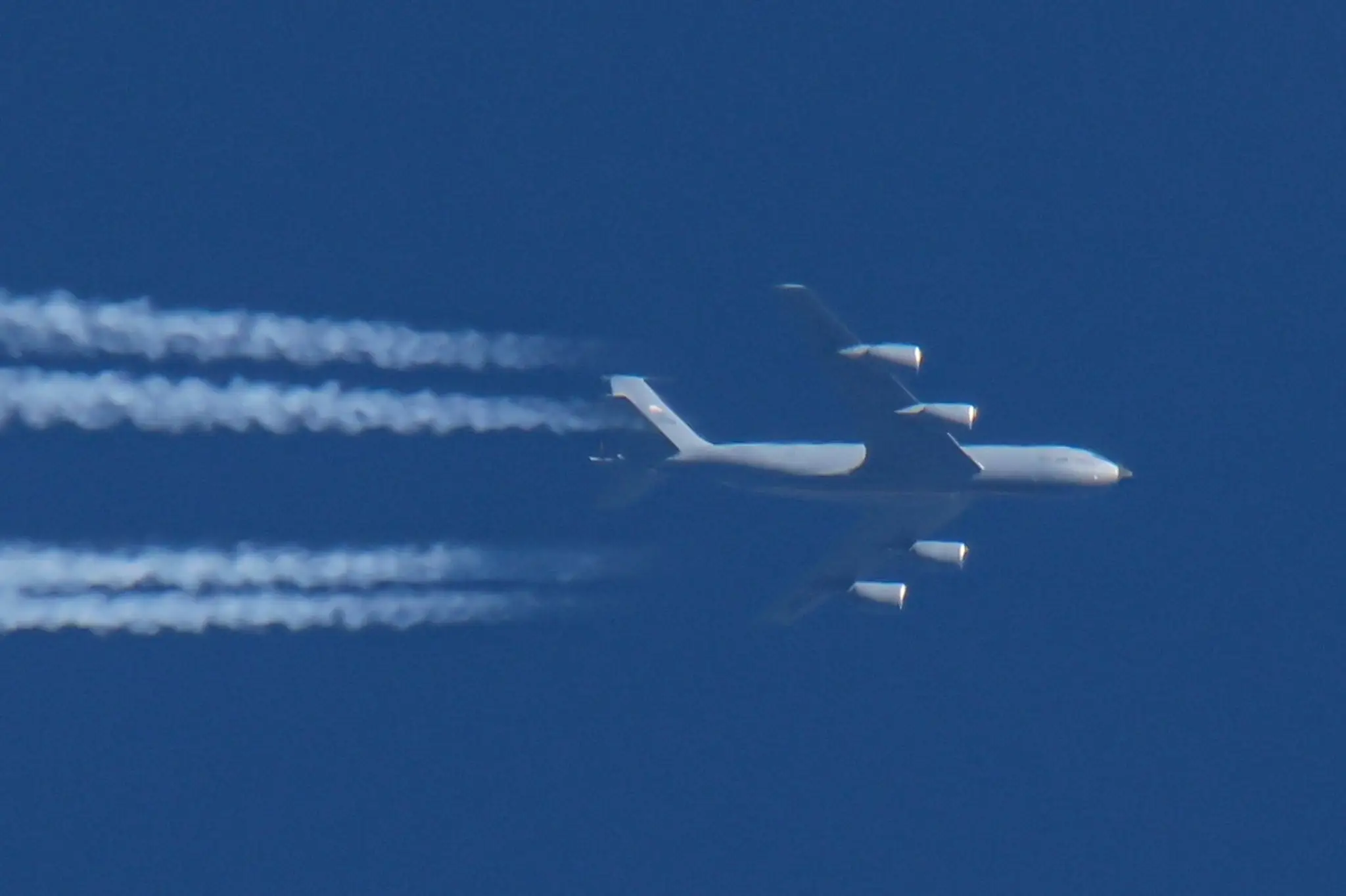 Tankovacie lietadlo KC-135.