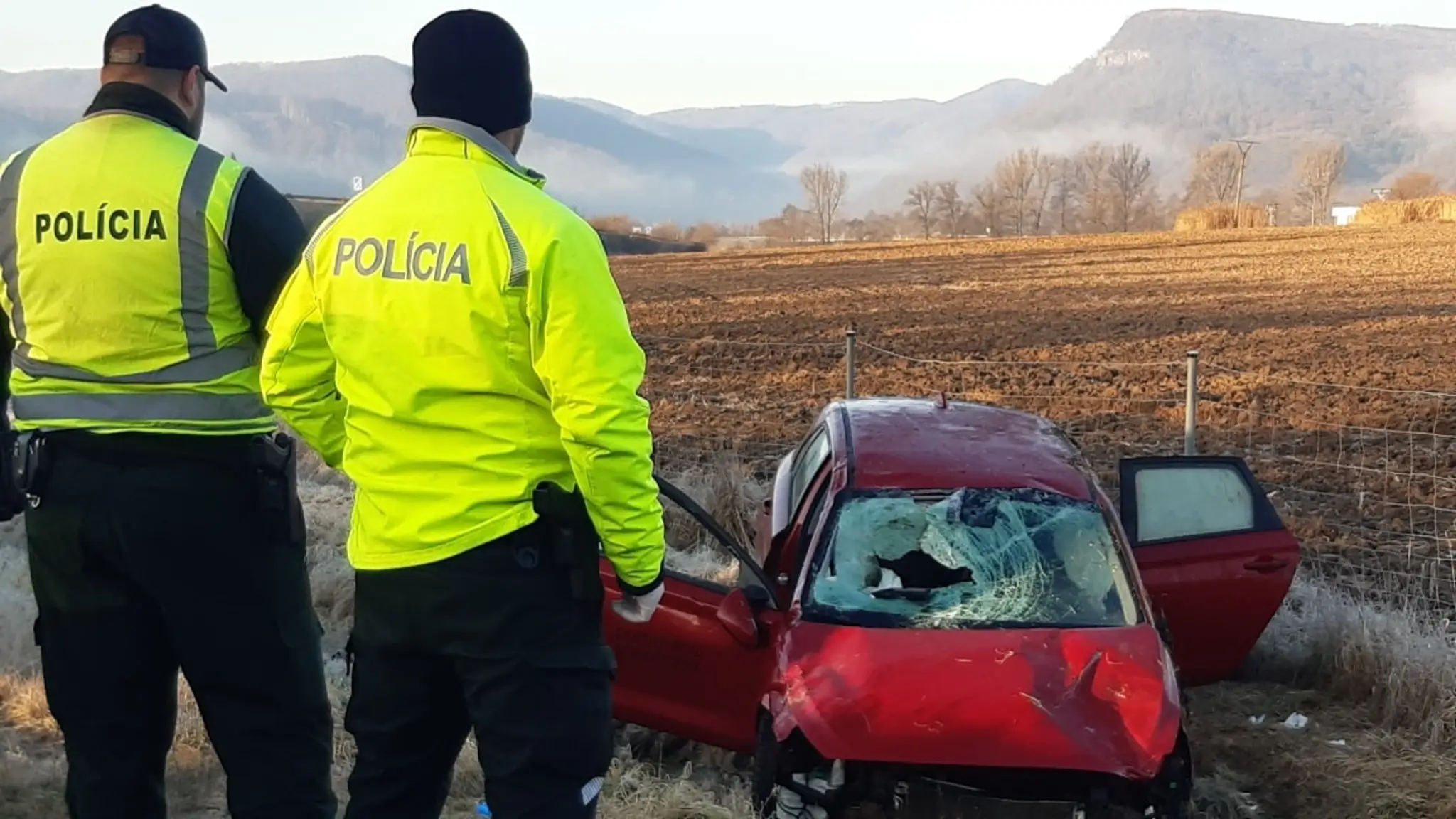Tragédia na R1. O život prišiel mladý muž.