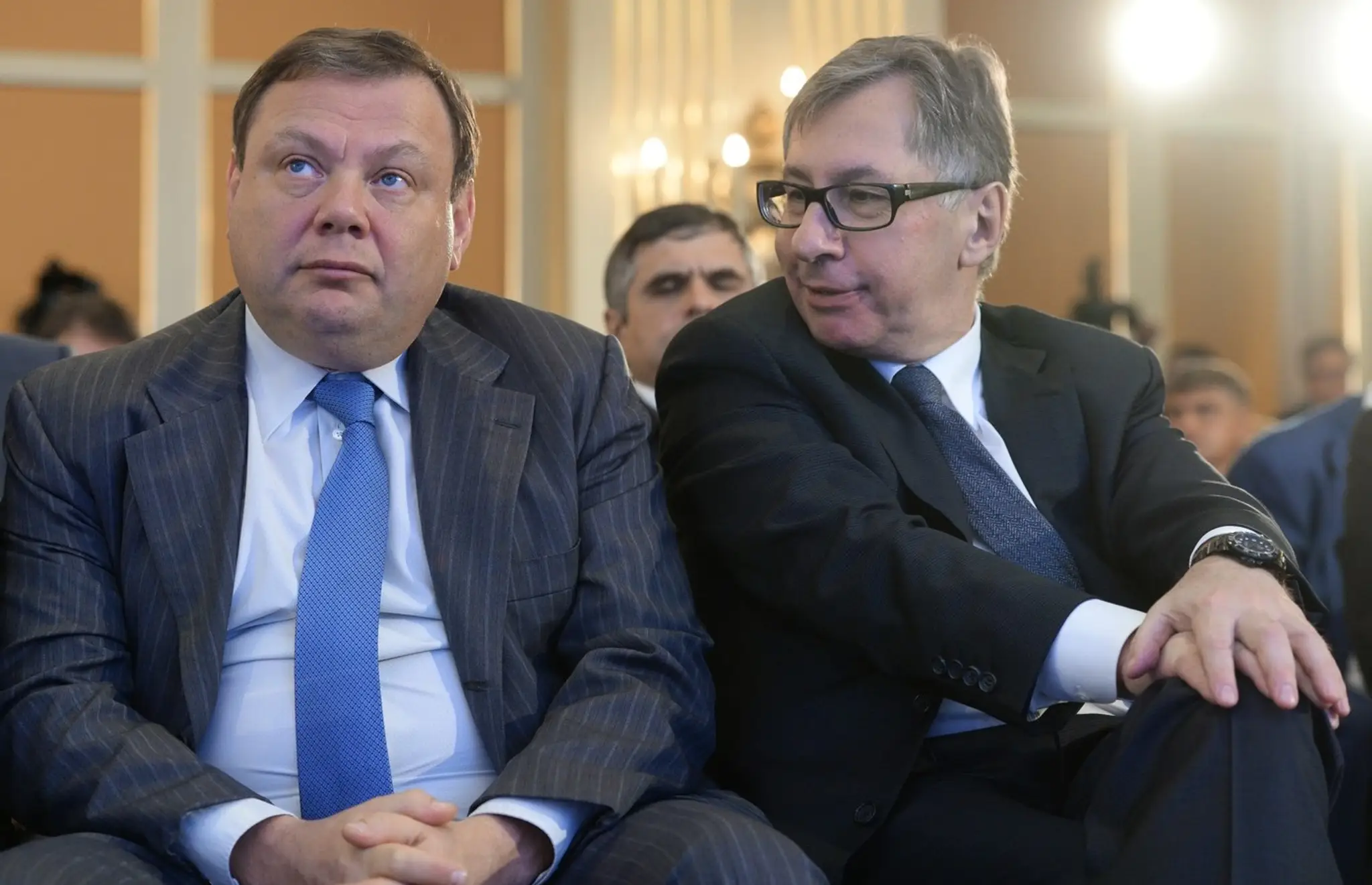 Piotr Aven a Michail Fridman na archívnej snímke z roku 2017.