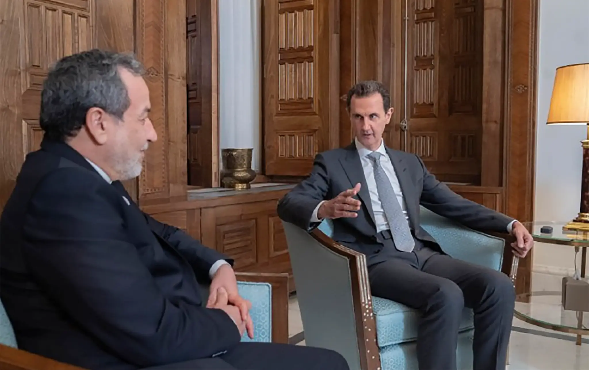 Sýrsky prezident Bašár Asad (vpravo)