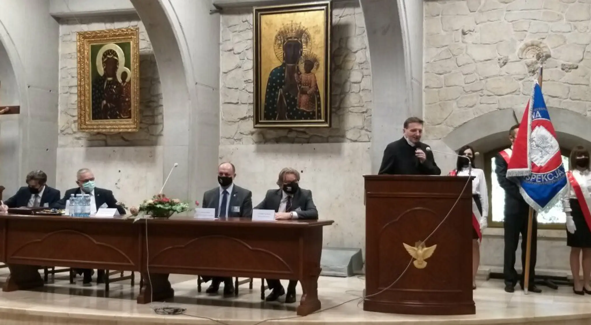 nechutné ohováranie.mp4