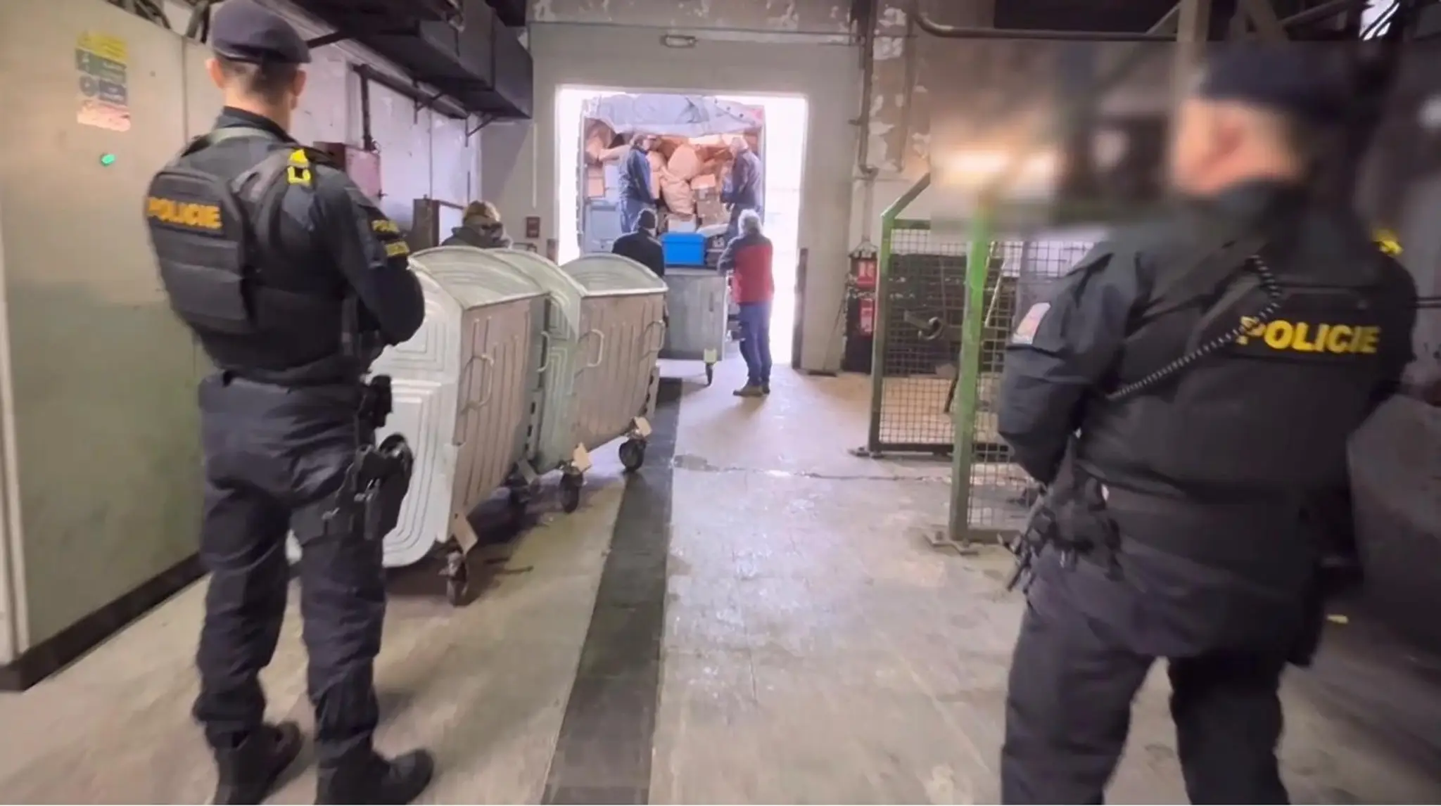 Česká polícia zlikvidovala tony drog