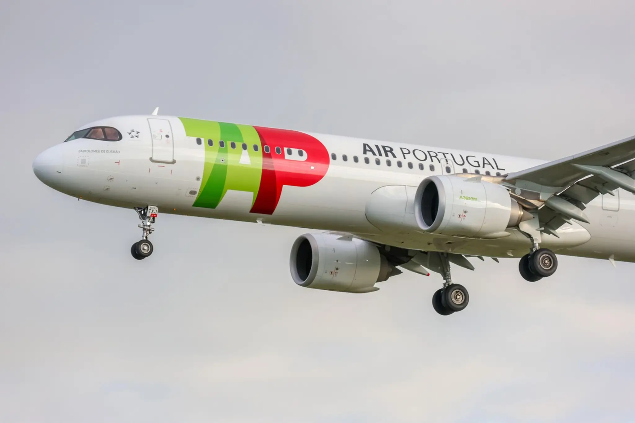 Na snímke lietadlo Airbus A320neo portugalských aeroliniek TAP.