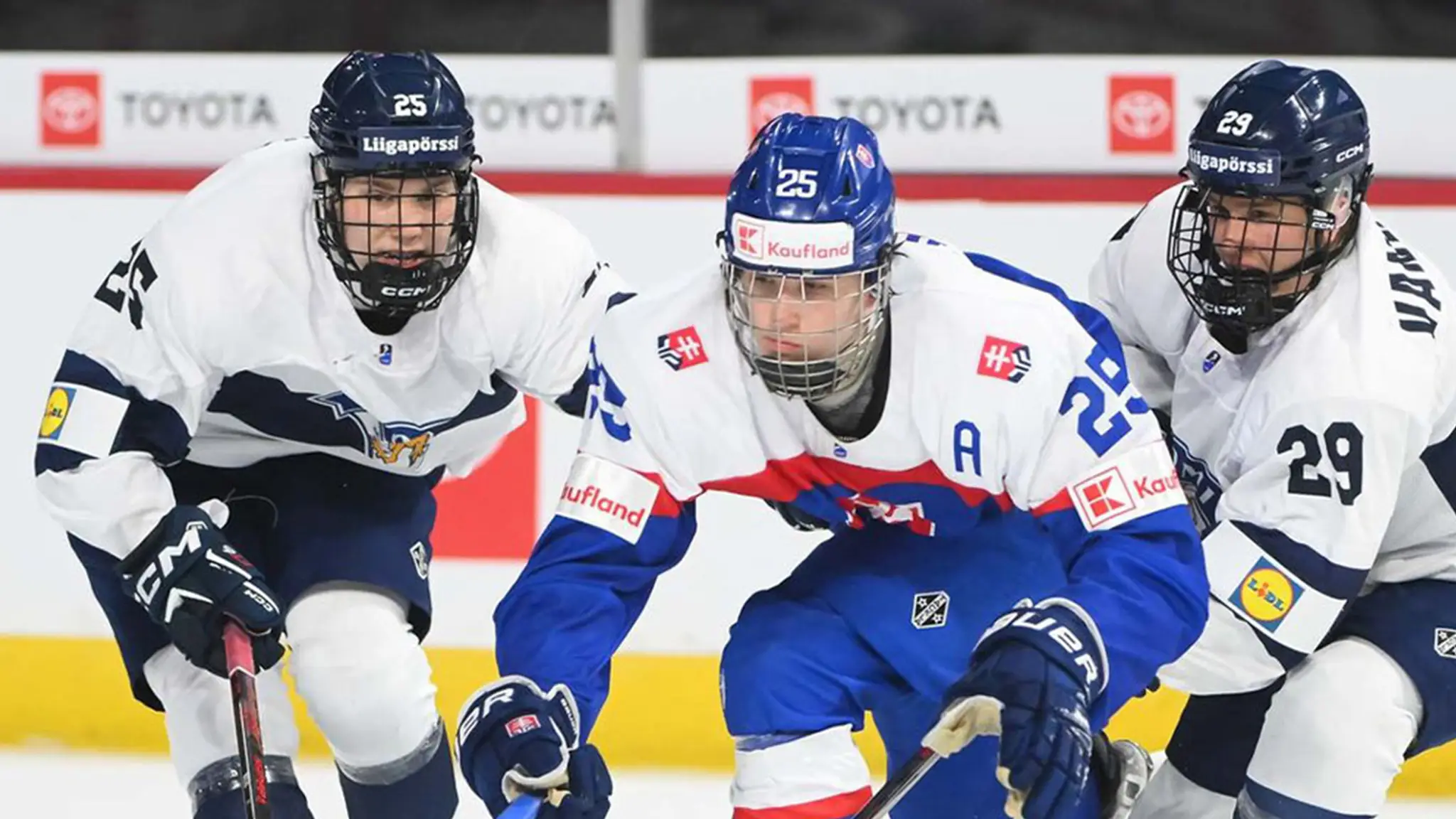 Slovenská reprezentácia do 18 rokov na MS zdolala Fínsko