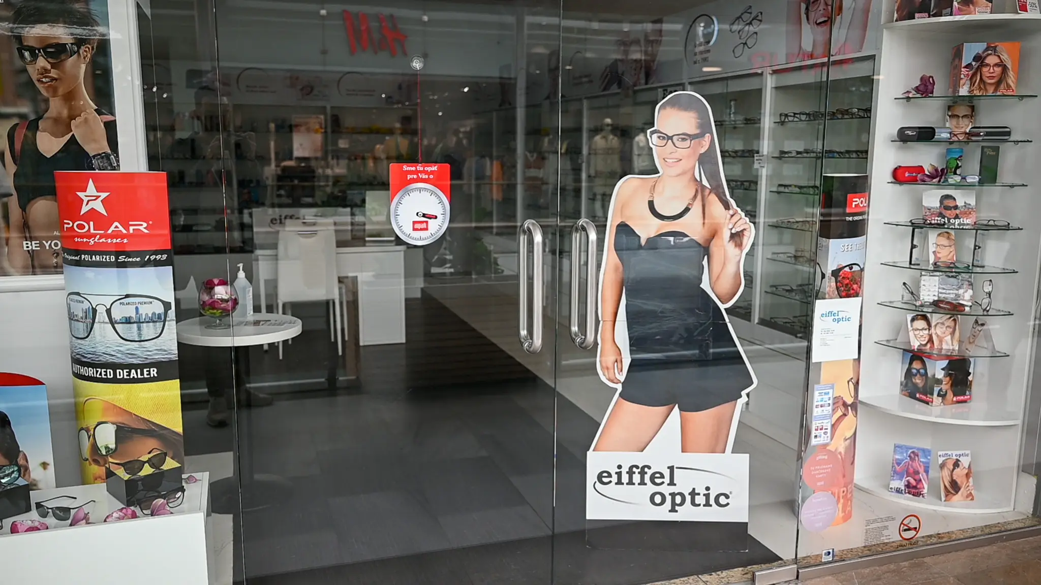 Zatvorené predajne spoločnosti Eiffel Optic