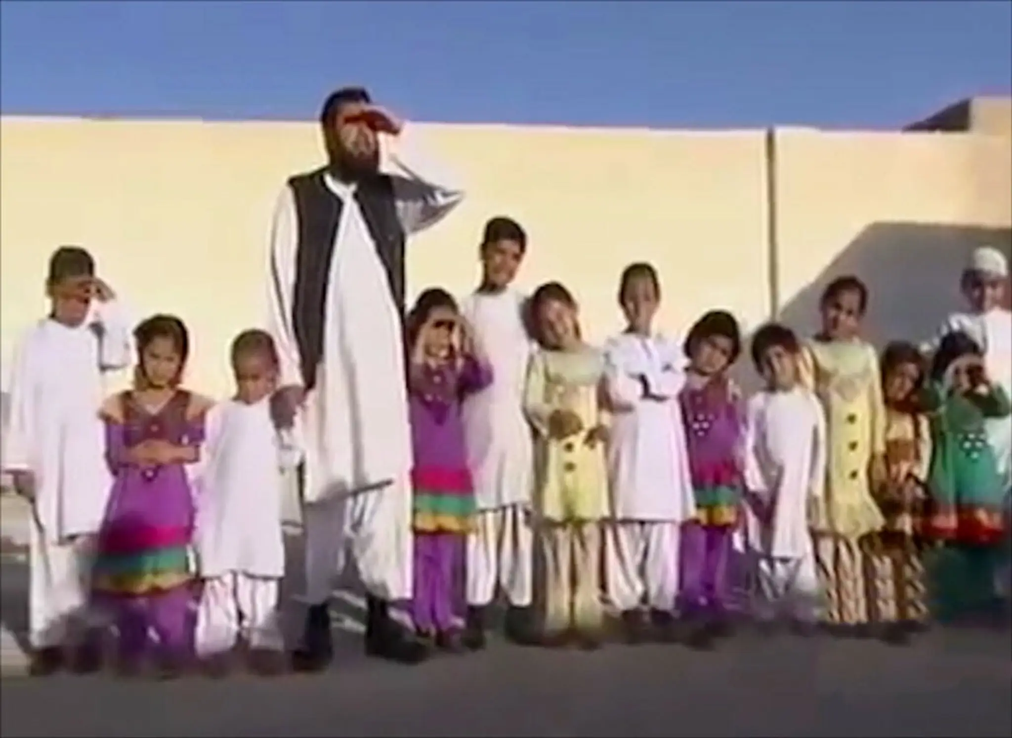 Pakistanec Sardar Džan Muhammad Khildži má 35 detí. A chce ich mať ešte viac. 