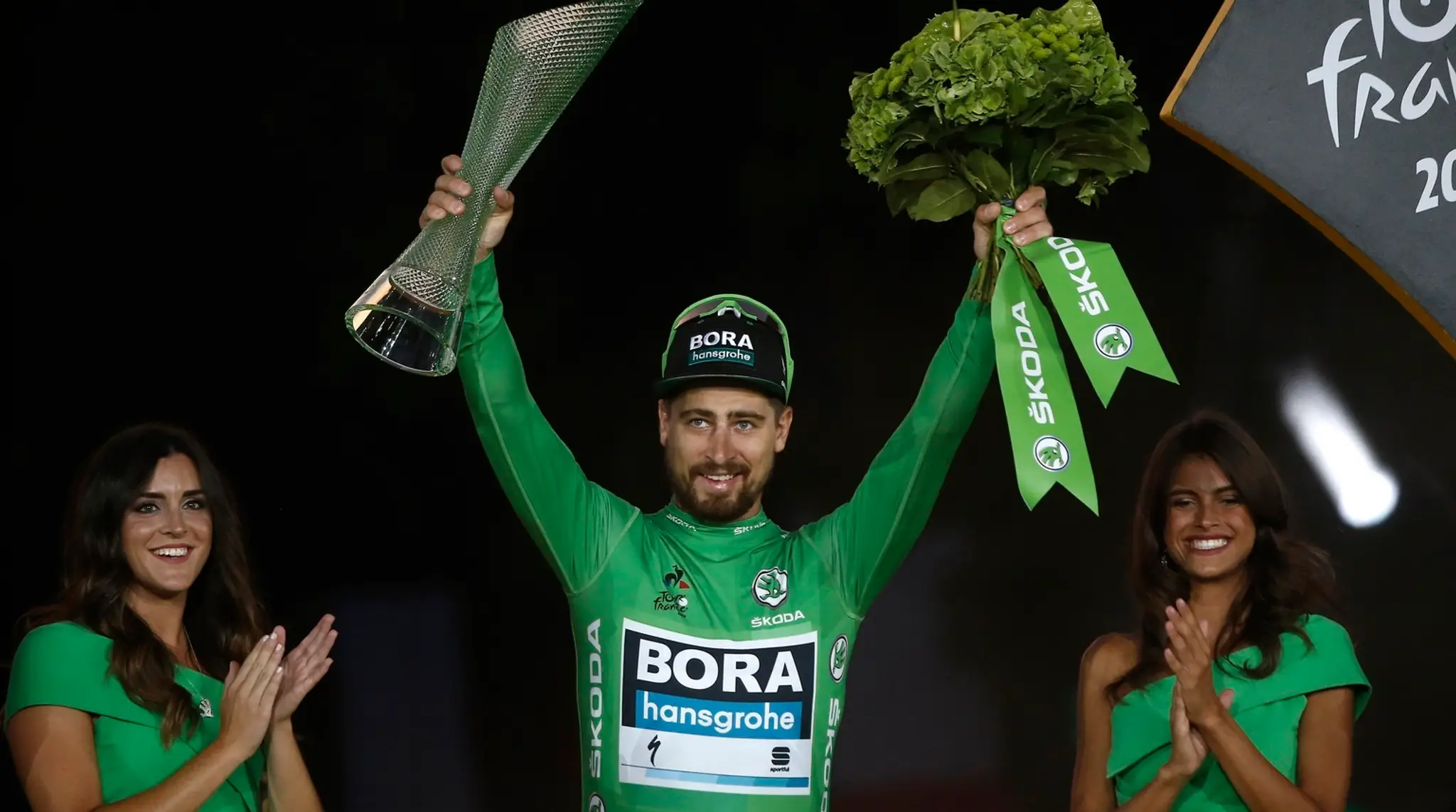 Peter Sagan získal svoj siedmy zelený dres pre víťaza bodovacej súťaže na 106. ročníku prestížnych pretekov Tour de France..jpg
