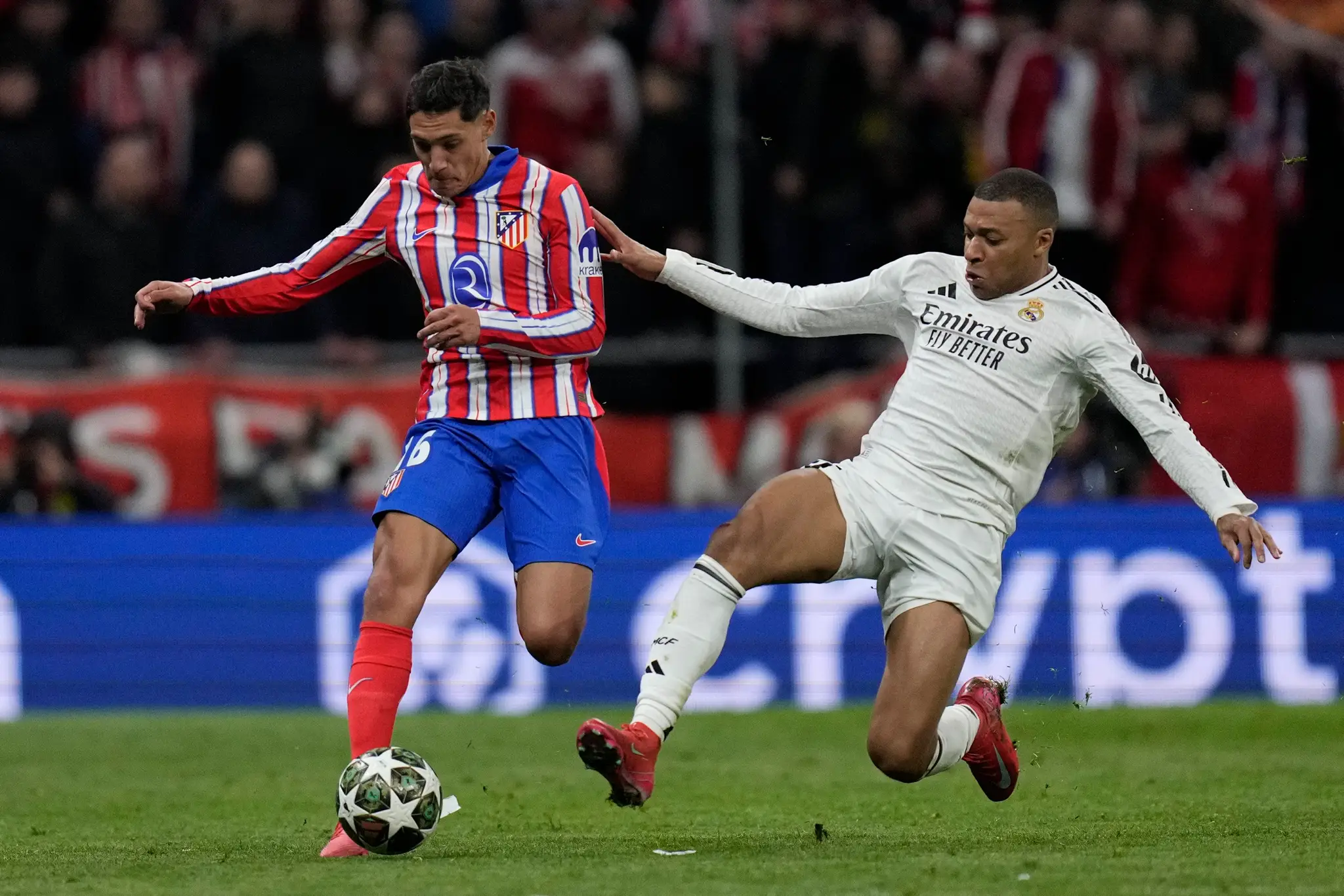 Madridské derby bolo ozdobou osemfinále Ligy majstrov