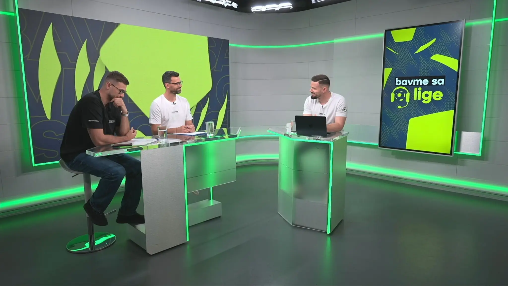Bavme sa o lige