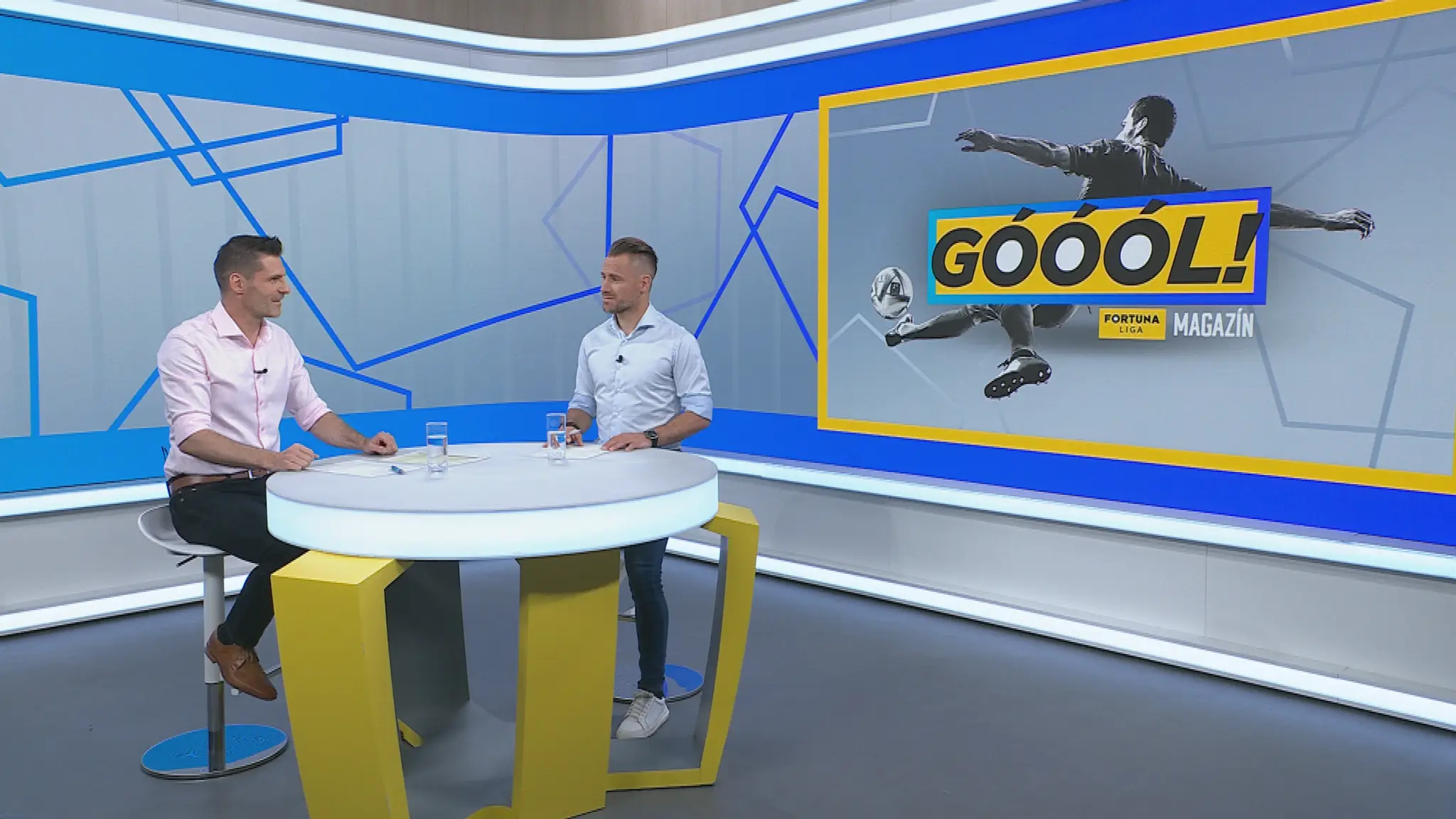 Sprava expert Stano Angelovič a moderátor Majo Tomčák.