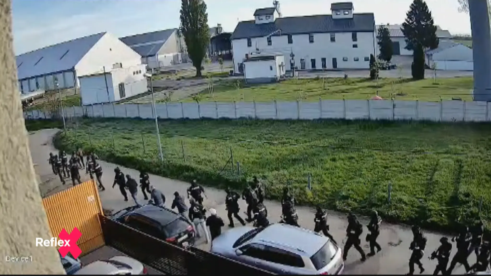Policajná razia vo Farárskom: Na Veľký piatok došlo k ďalšiemu útoku