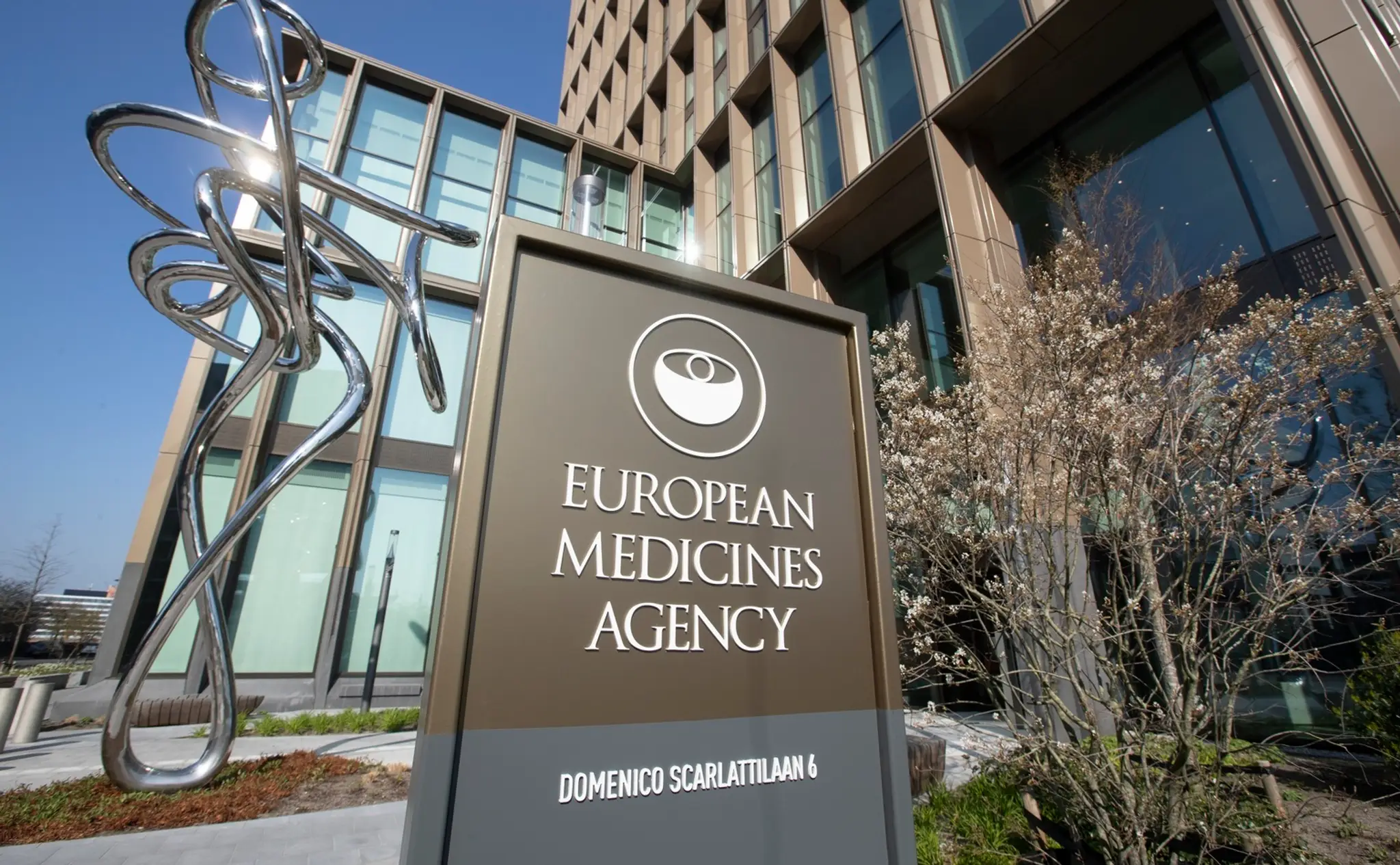 Na snímke budova Európskej agentúry pre lieky (EMA) v Amsterdame.